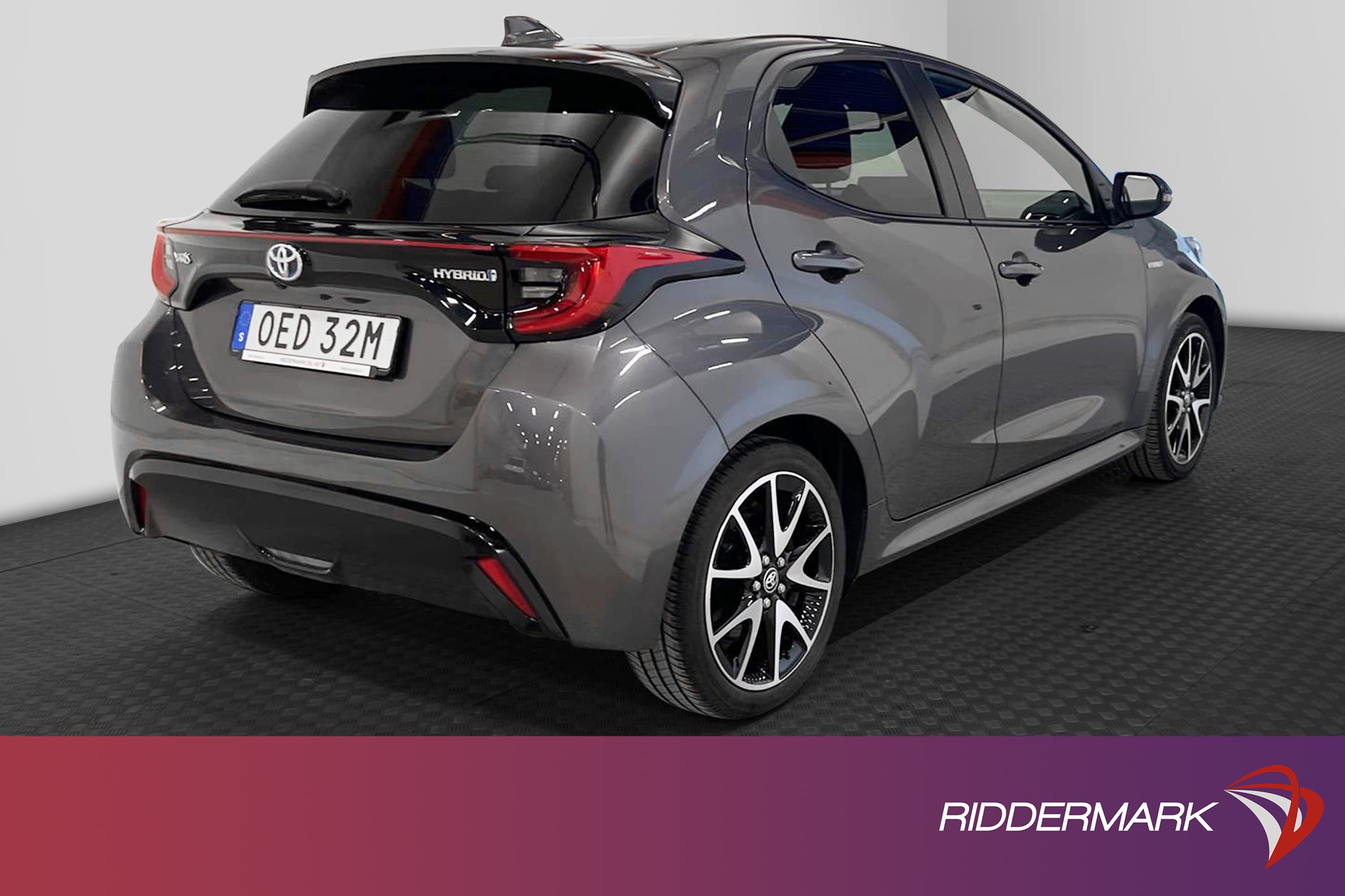 Toyota Yaris Hybrid 116hk 1 Brukare B-Kam Style Paket 