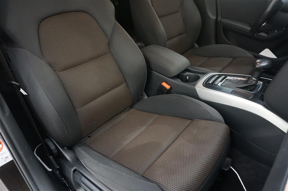 AUDI A4 Allroad Quattro / Dragkrok / P-sensorinteriör