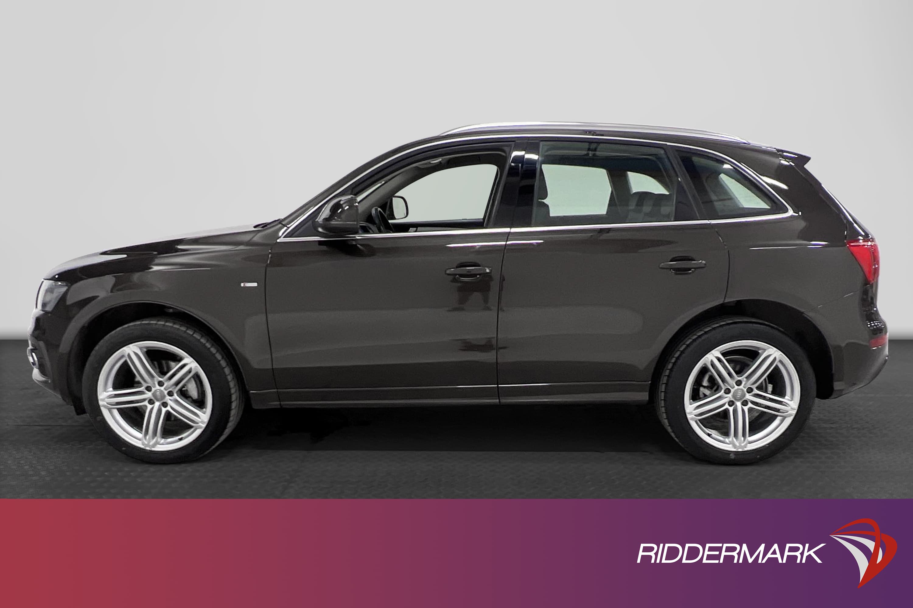 Audi Q5 2.0 TDI 170hk Quattro S-Line D-värm Navi B&O Drag 