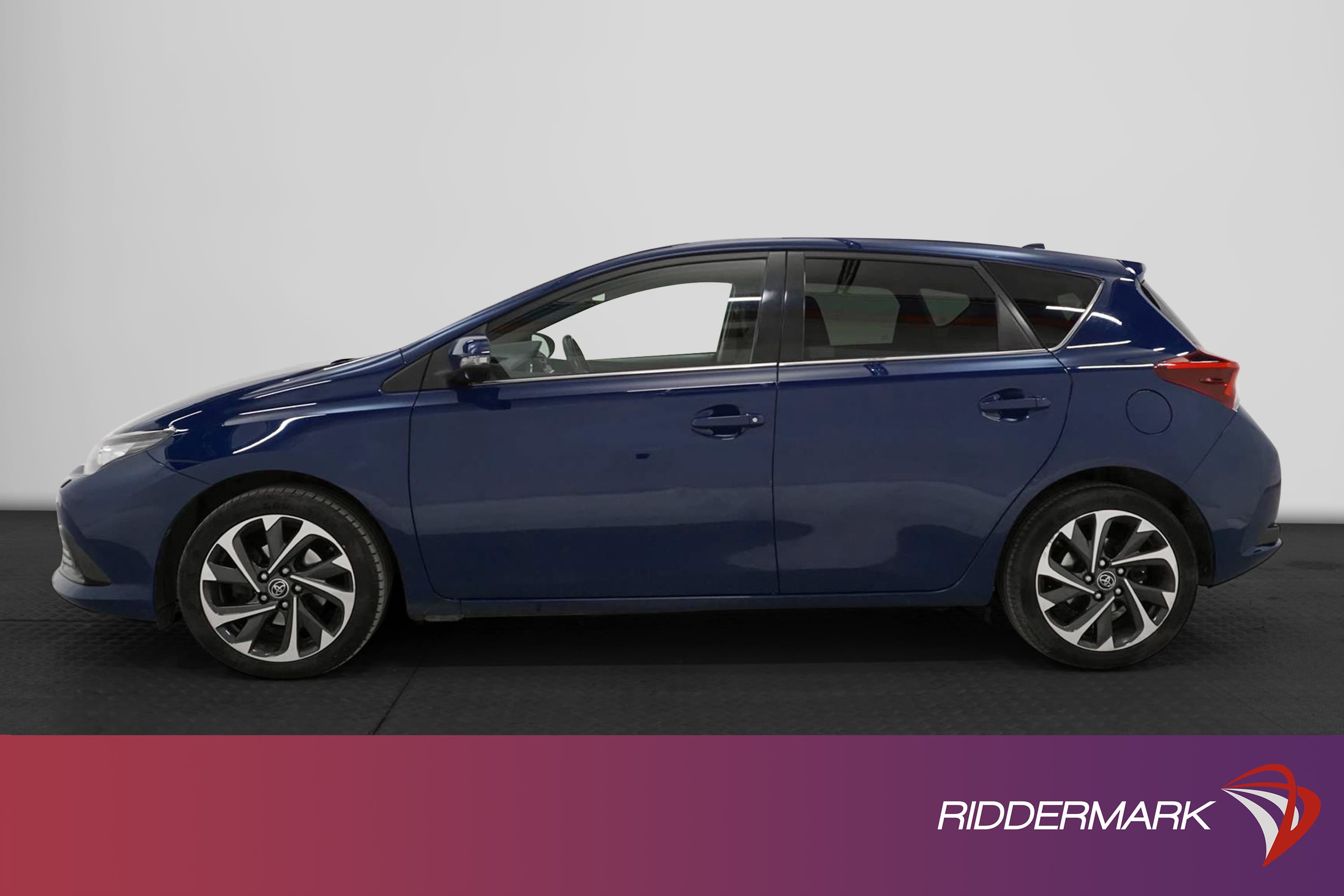 Toyota Auris 1.2 Turbo 116hk B-Kamera  822kr Skatt 0,49L/mil