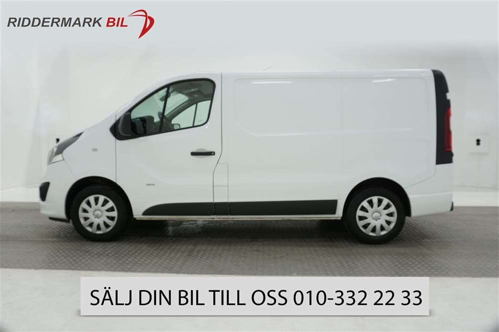 Opel Vivaro 1.6 CDTI 120hk Värmare 3-sits drag Moms