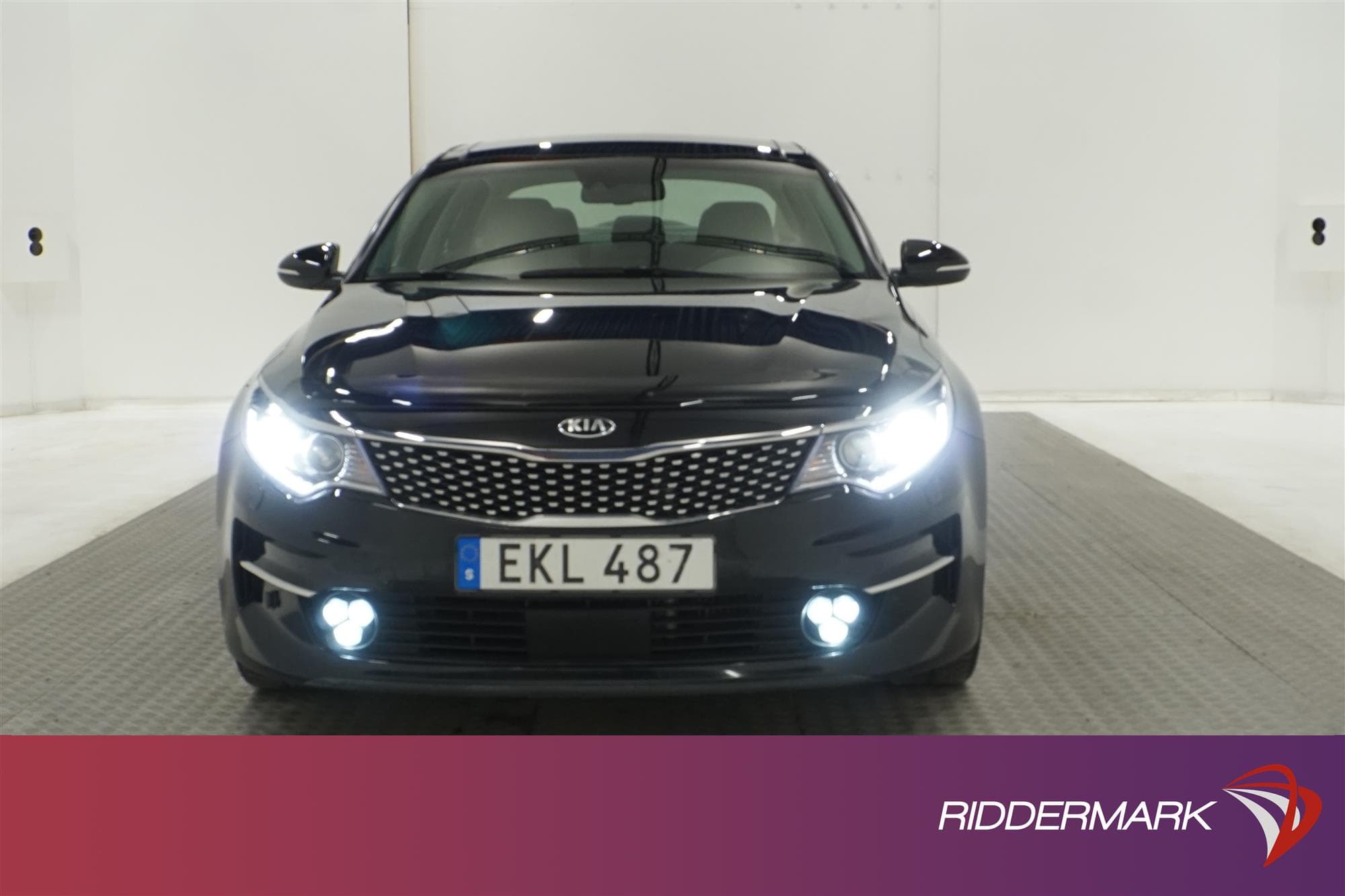Kia Optima 1.7 VGT 141hk