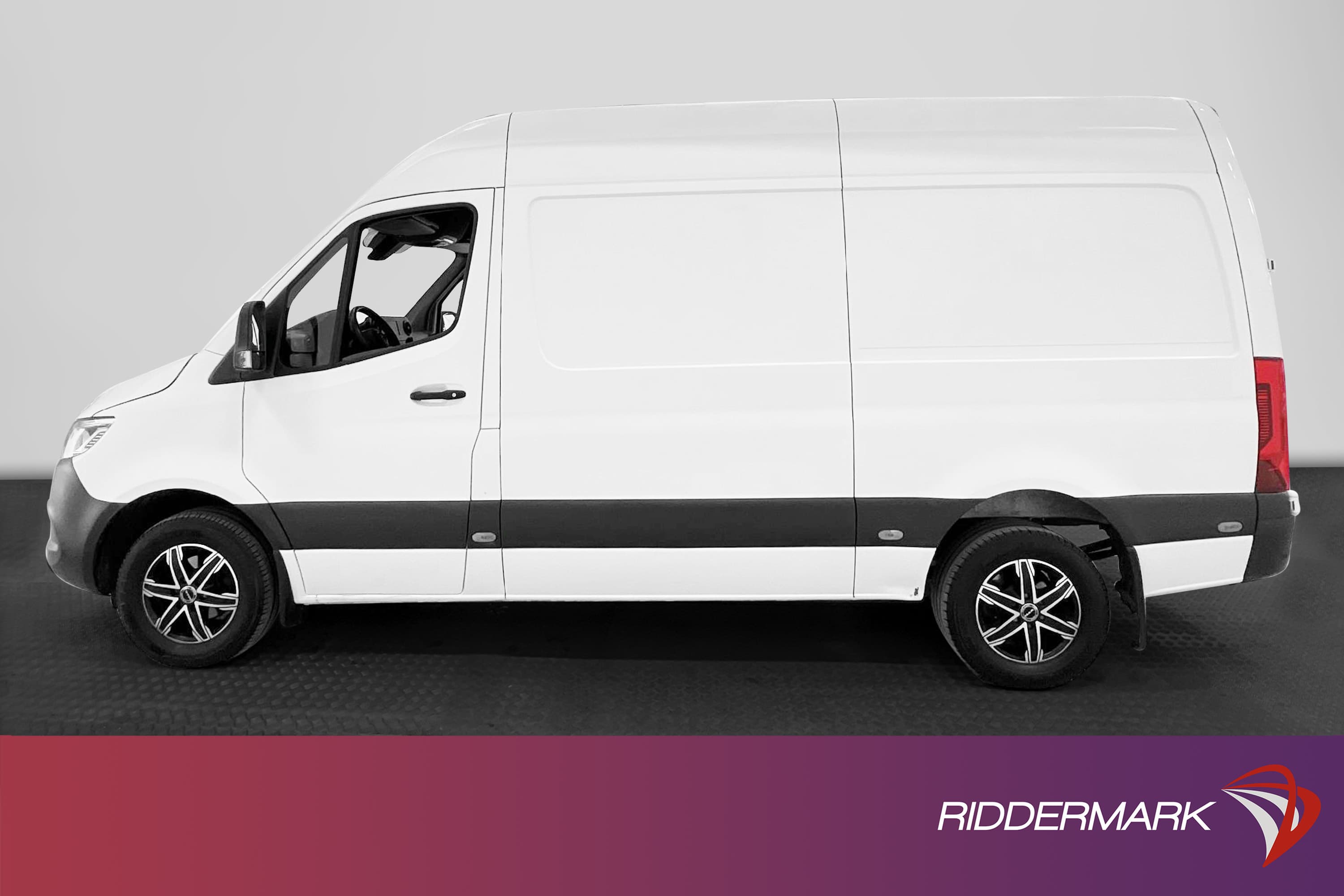 Mercedes-Benz Sprinter L2H2 316 Aut Värmare Drag 360° Moms