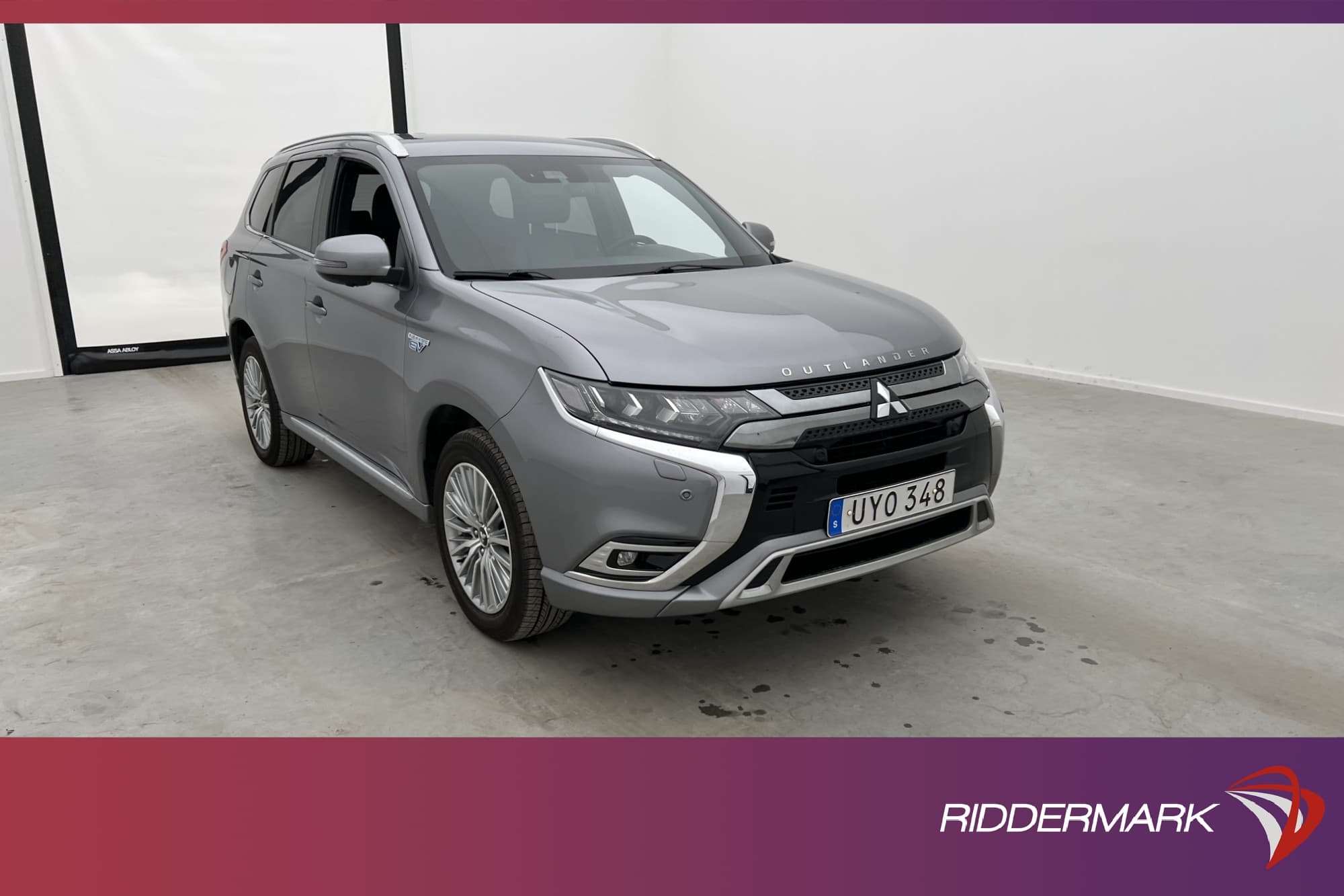 Mitsubishi Outlander P-HEV 230hk
