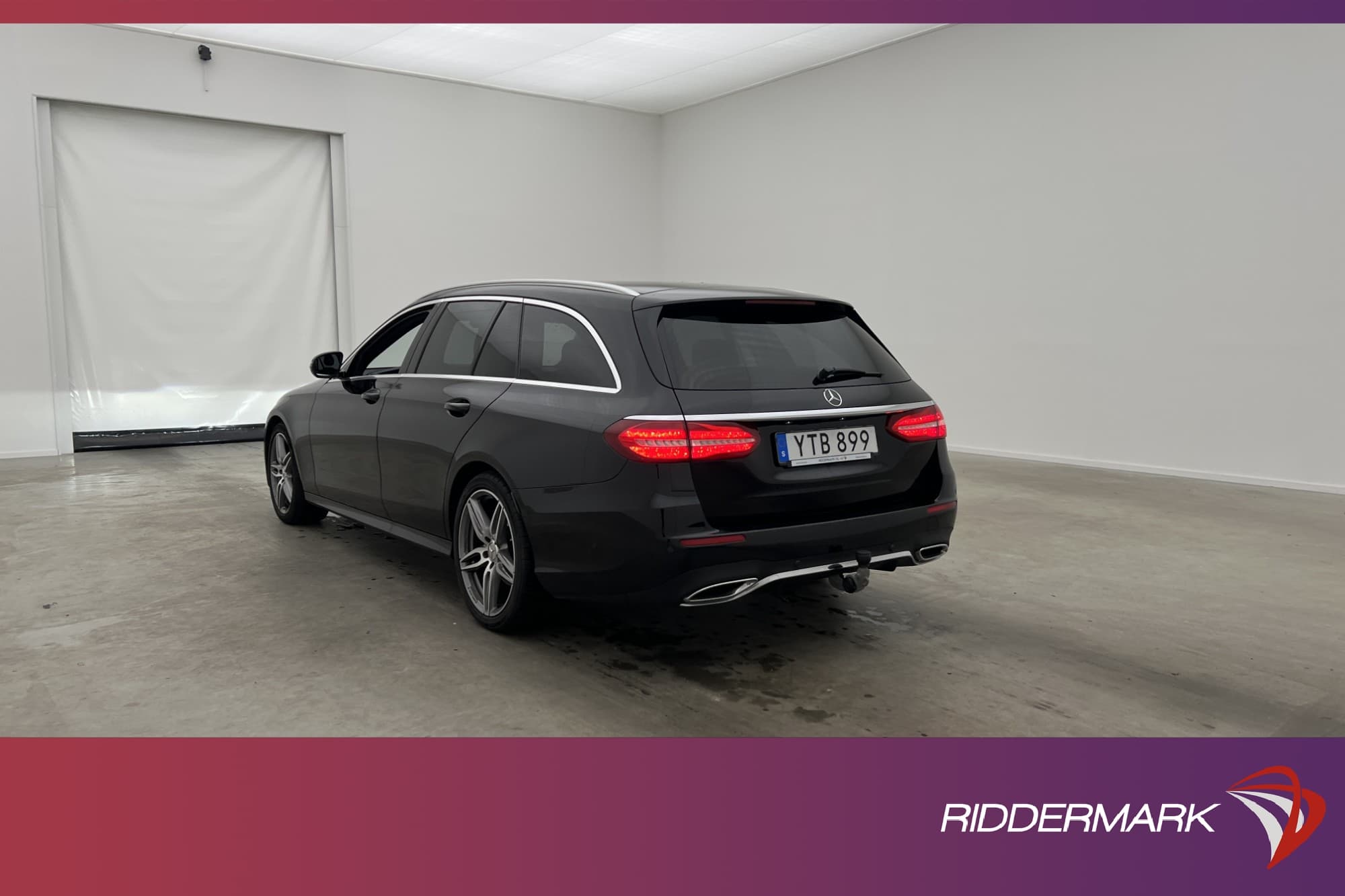 Mercedes-Benz E 220 T 194hk