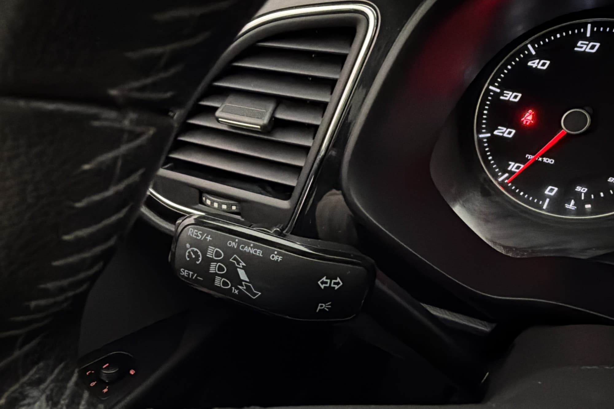 SEAT Leon 1.2 TSI 105hk Style Sensorer Farthållare