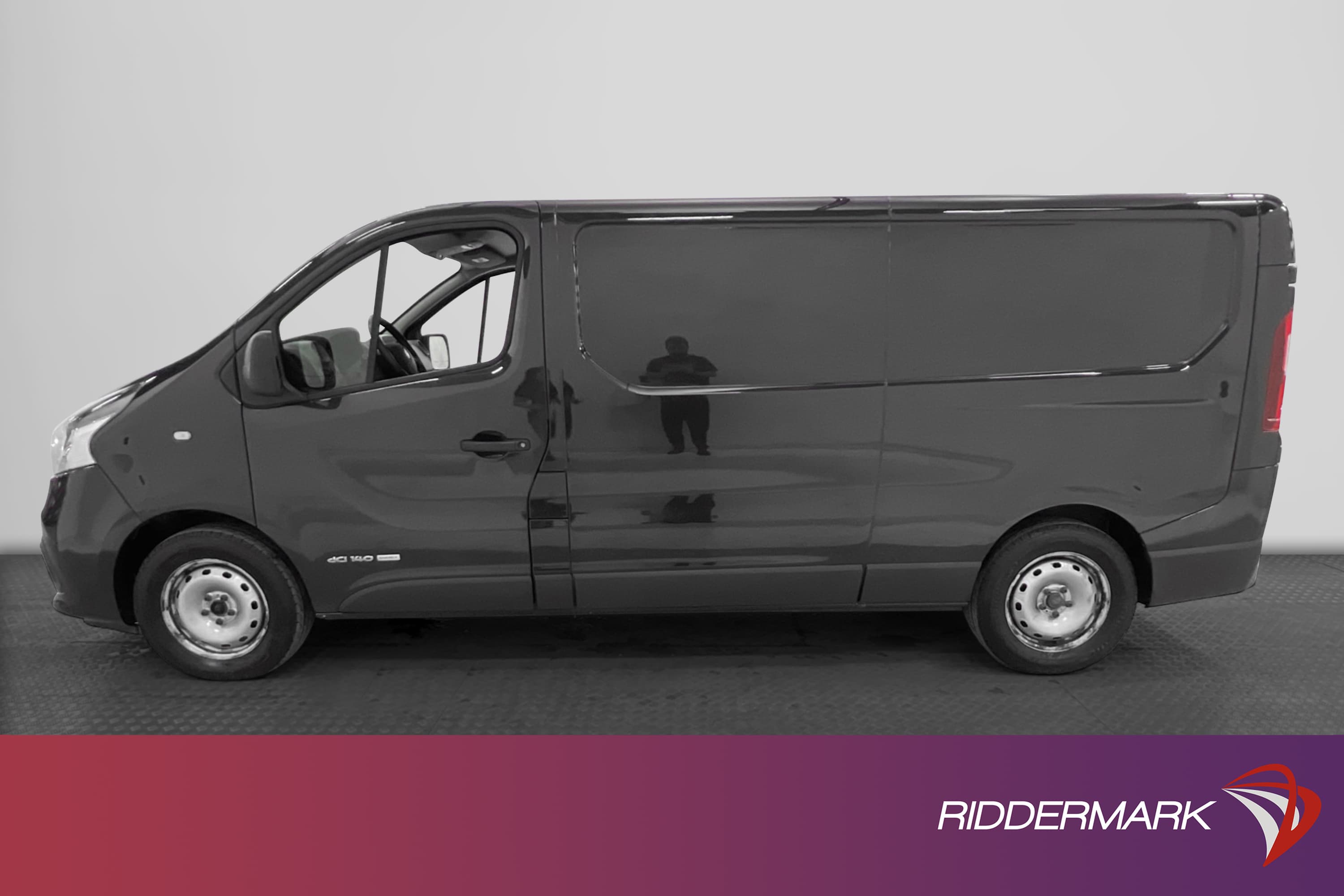 Renault Trafic 1.6dCi 140hk Lång Navi Dragkrok Värmare