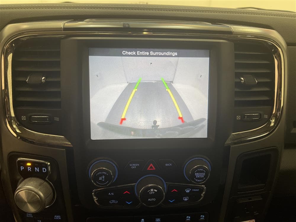 Dodge Ram Sport 1500 5.7 4WD 401hk Taklucka Navi Nyservad interiör