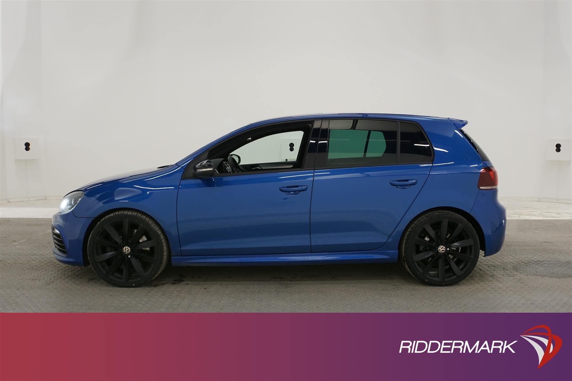 Volkswagen Golf R 4Motion 270hk