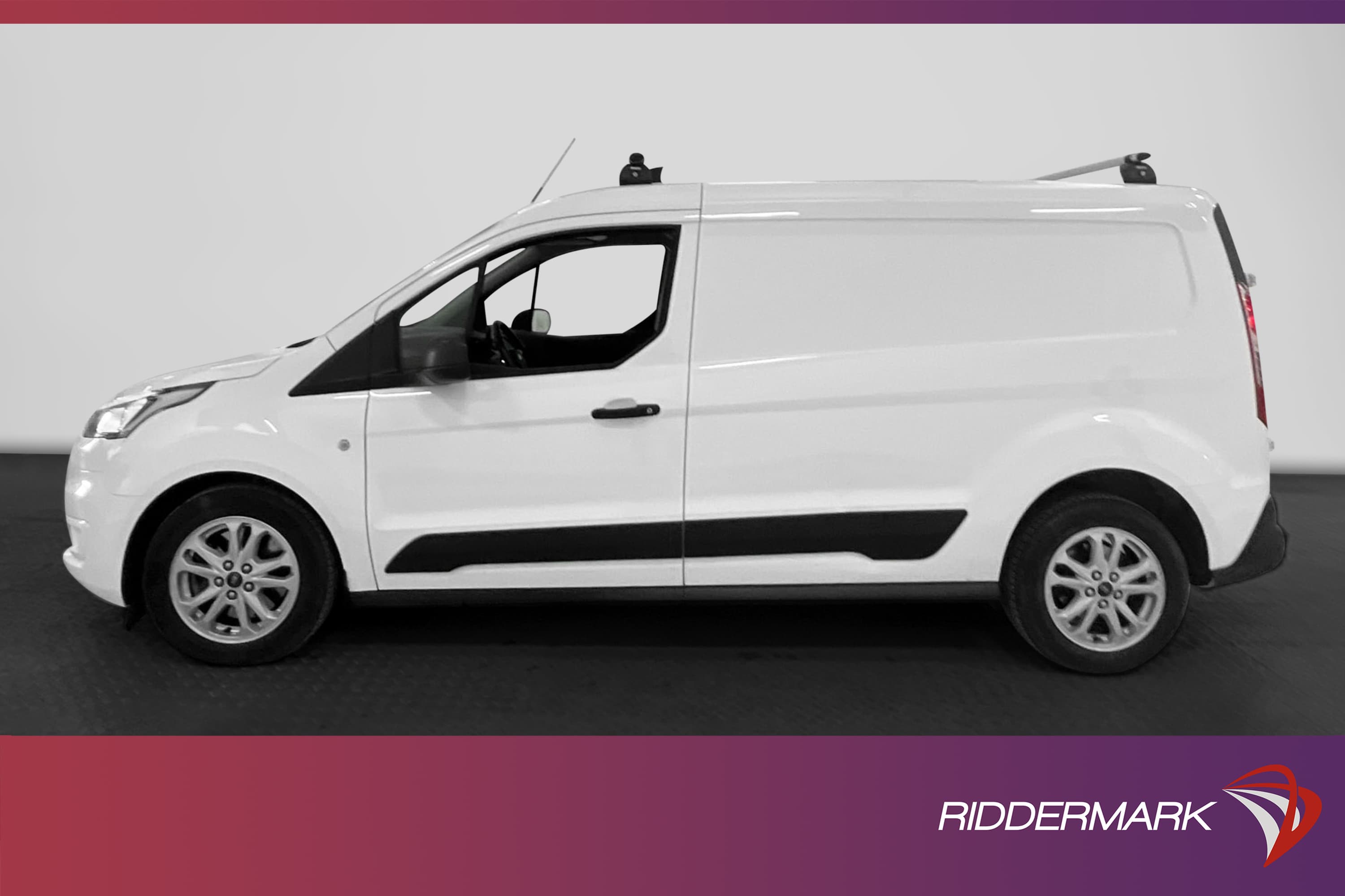 Ford Transit Connect LWB 120hk Värmare Drag V-inredd Moms