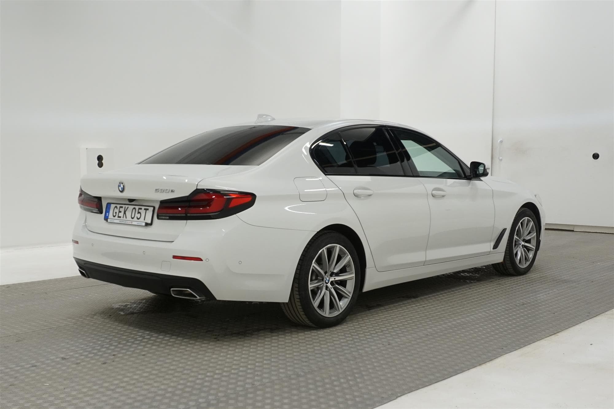 BMW 530e Sedan 292hk Sport Line Skinn Navi Backkamera