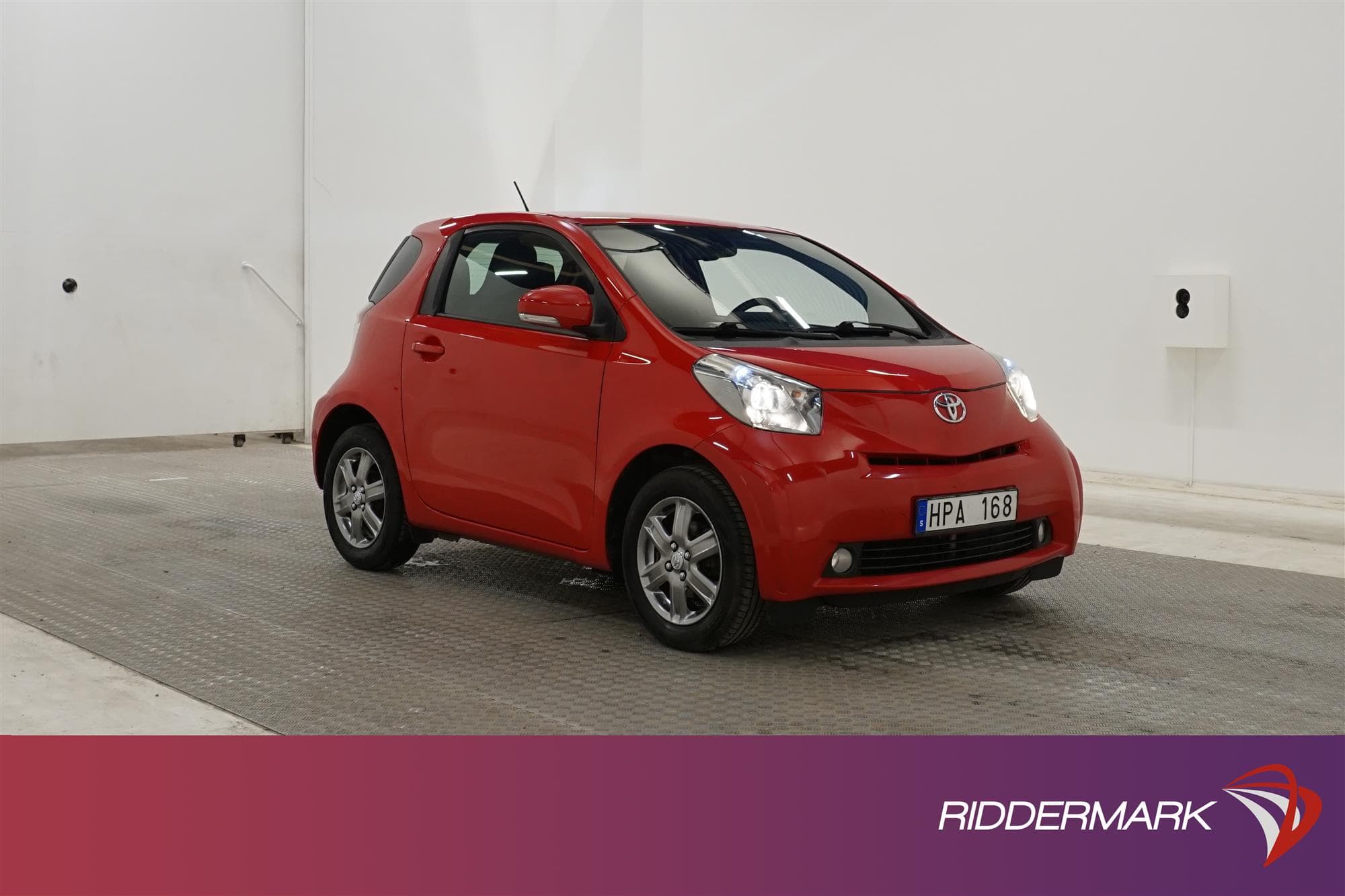 Toyota iQ 1.0 VVT-i  68hk Låg Skatt 0,44L/mil 