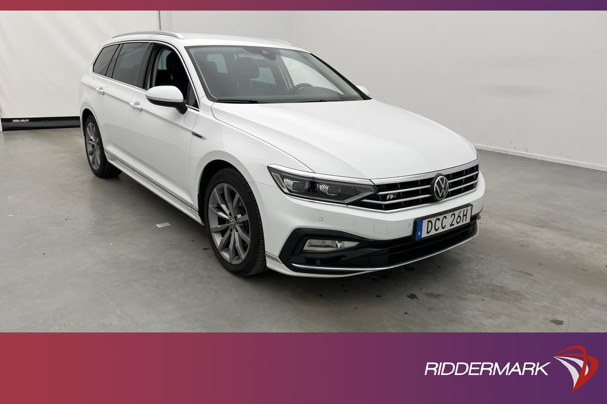 Volkswagen Passat 4M 200hk R-Line D-Värm Cockpit Kamera Drag