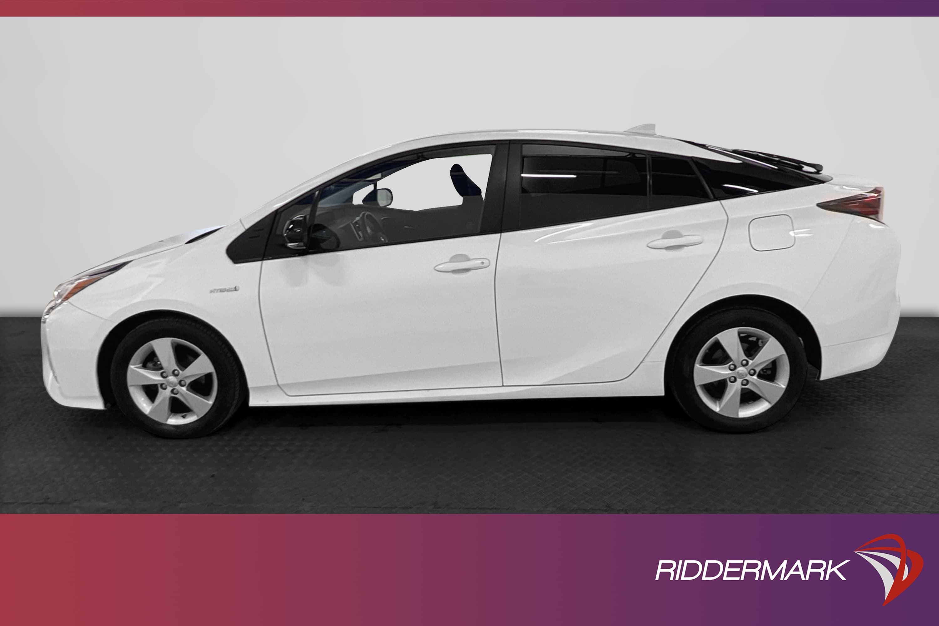 Toyota Prius Hybrid CVT 122hk