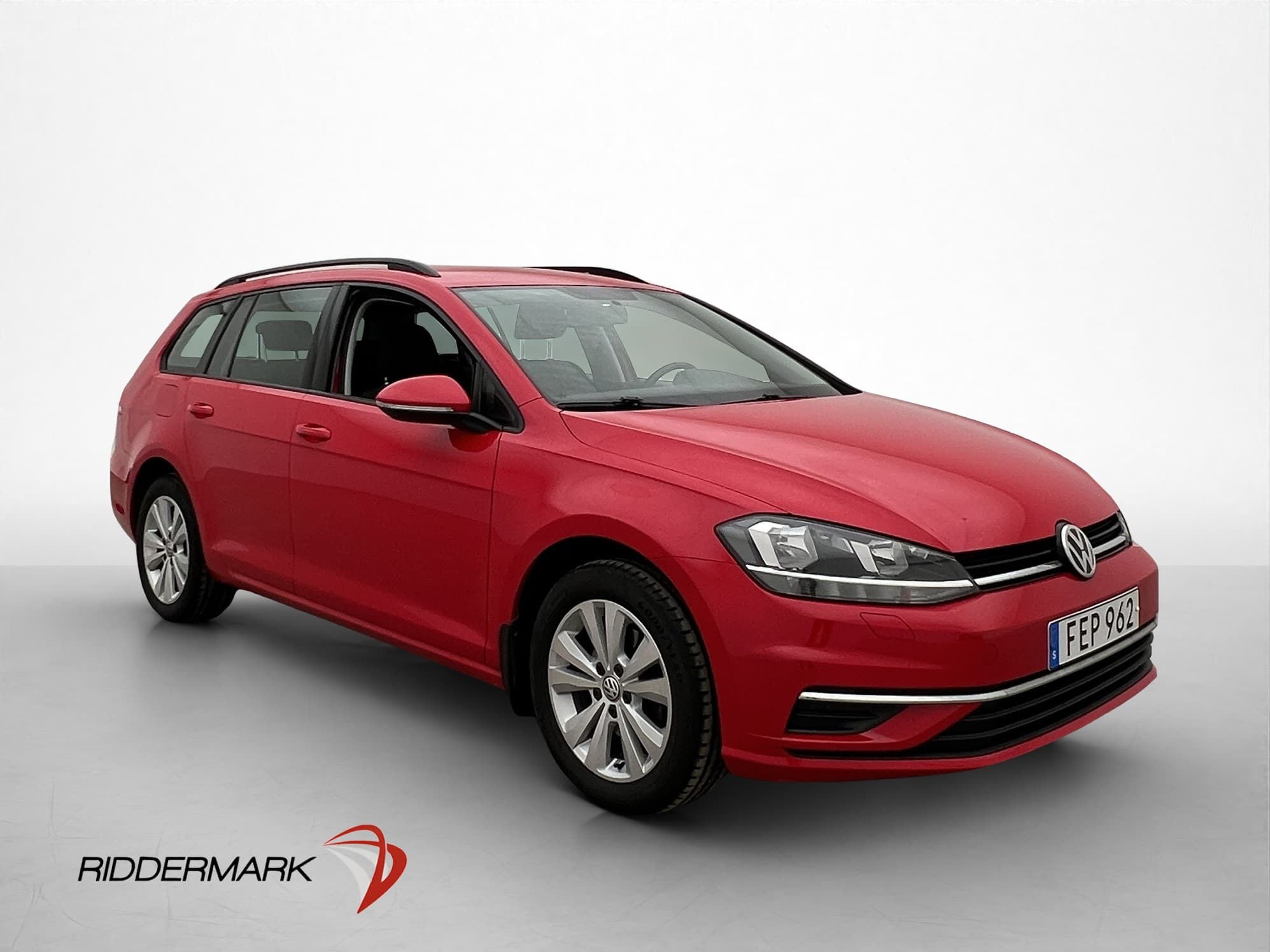Volkswagen Golf Sportscombi 1.0 TSI 110hk B-Kamera Drag