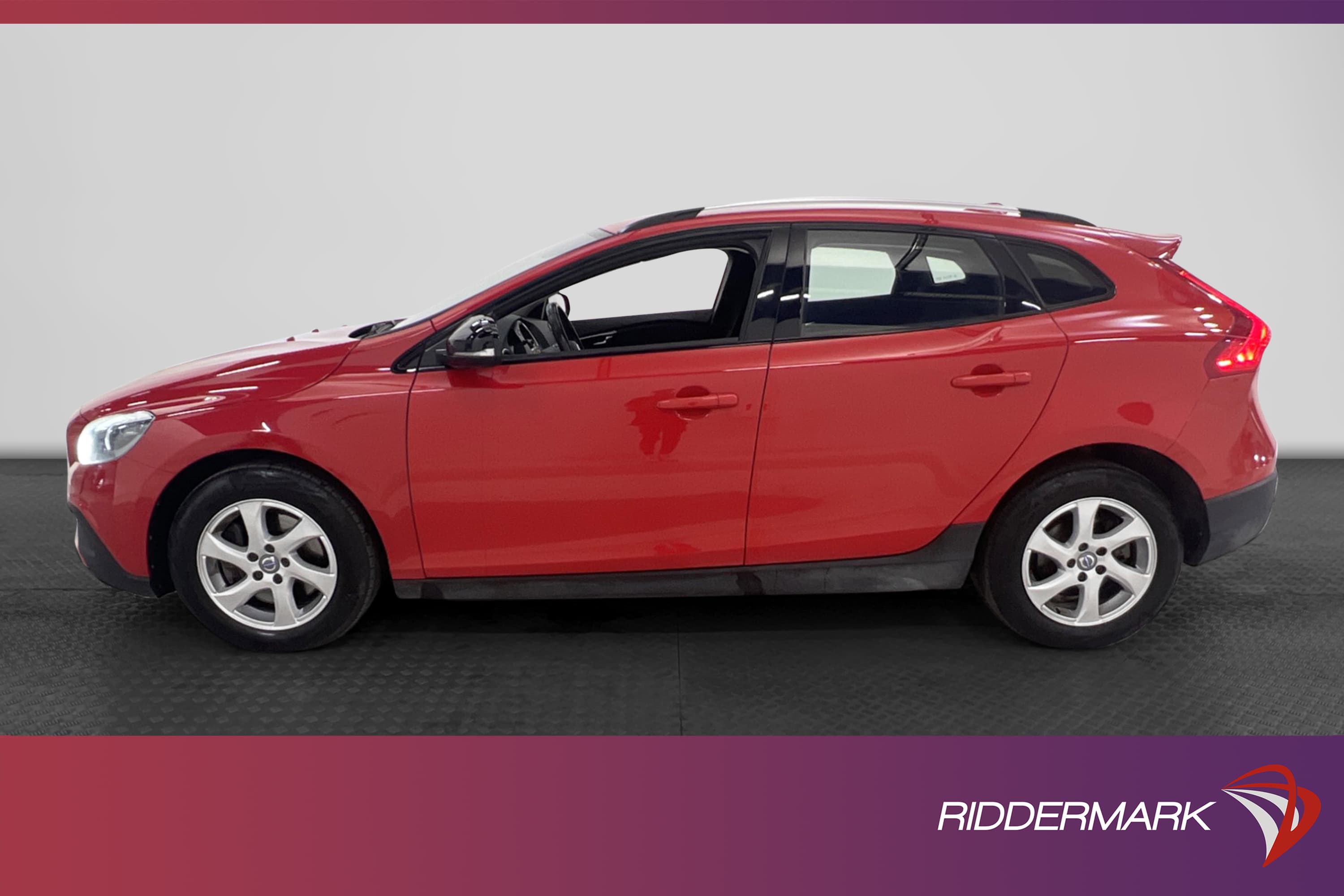 Volvo V40 Cross Country D3 150hk Momemtum