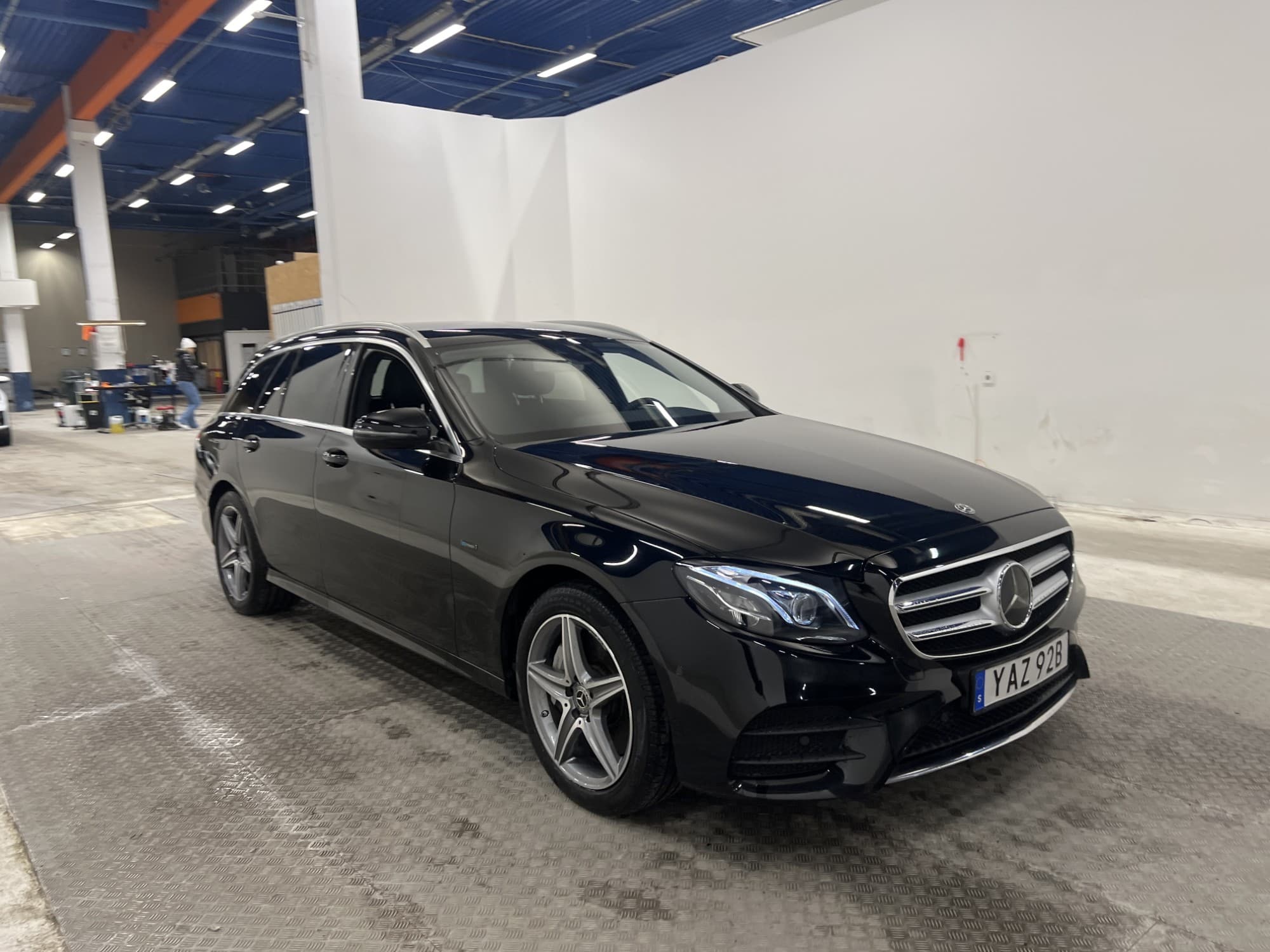 Mercedes-Benz E 300 de T Plug-in 306hk