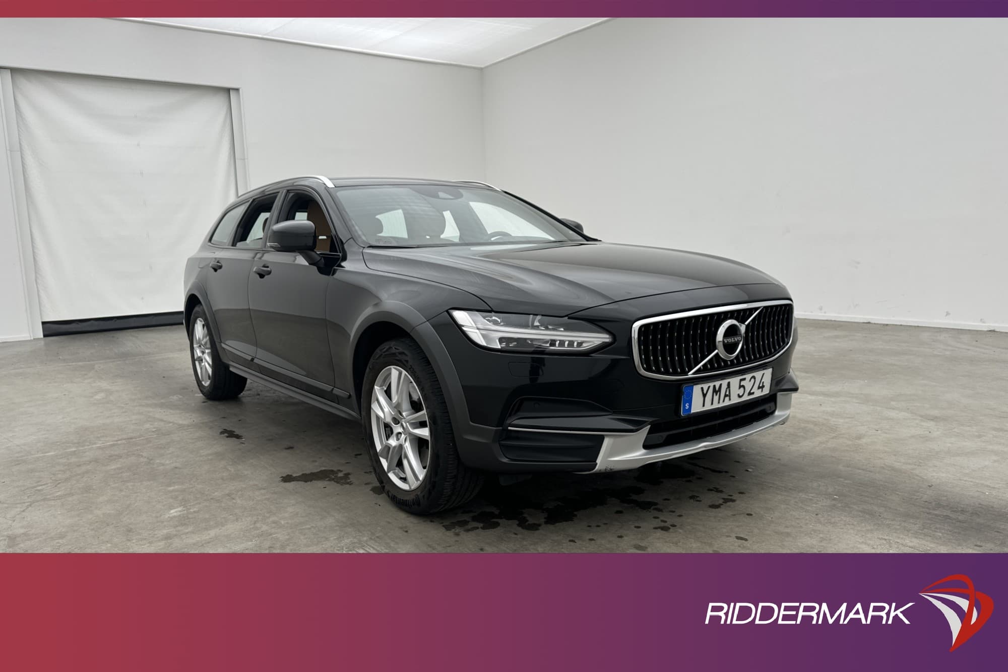 Volvo V90 Cross Country D4 AWD