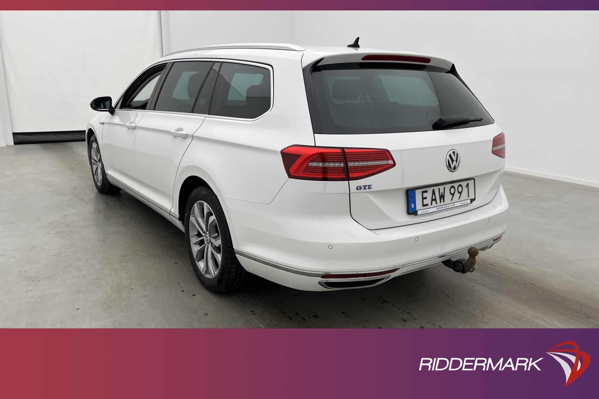 Volkswagen Passat GTE 218hk