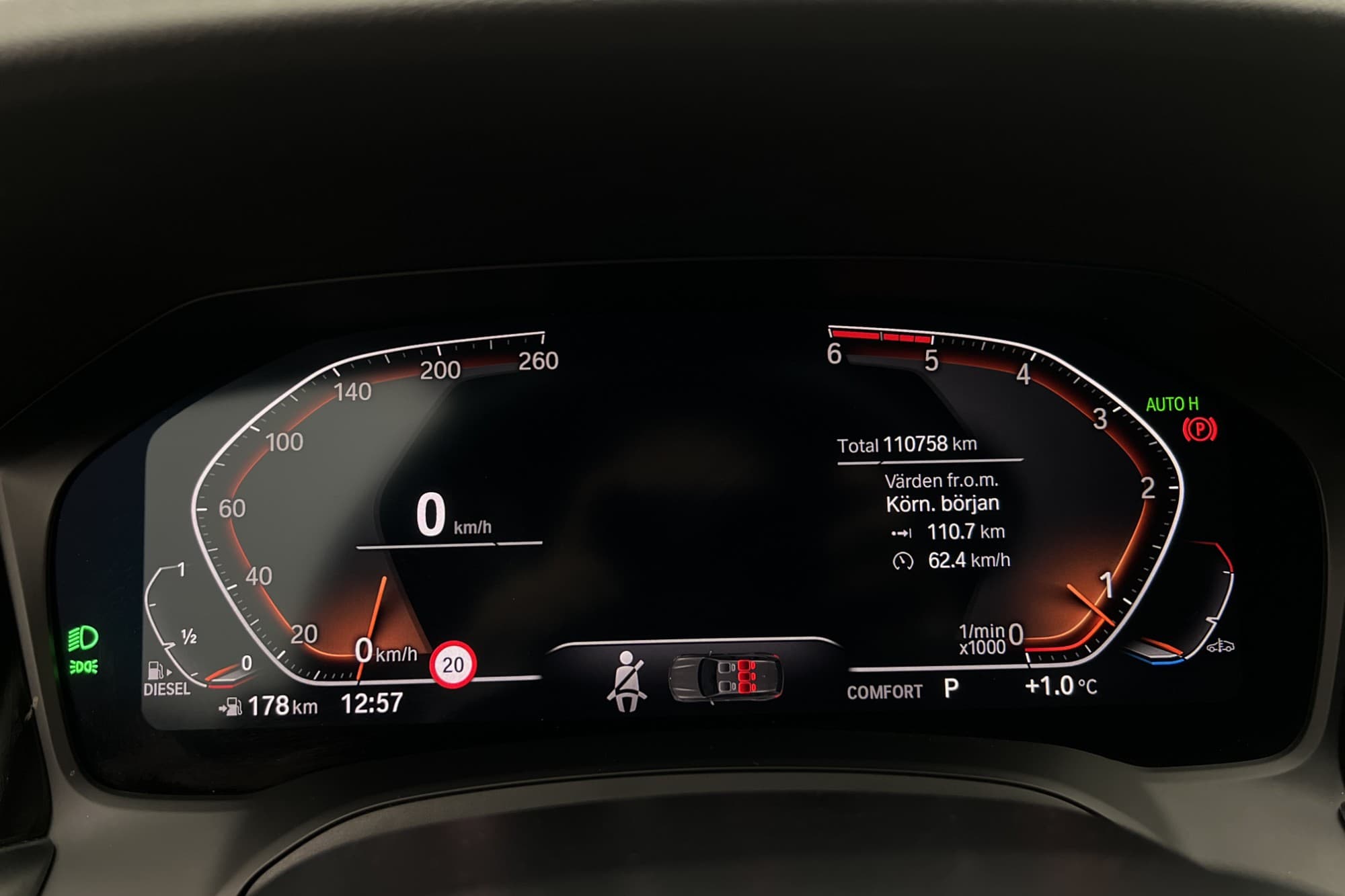 BMW 320 d 190hk xDrive M Sport Kamera Cockpit Navi Drag