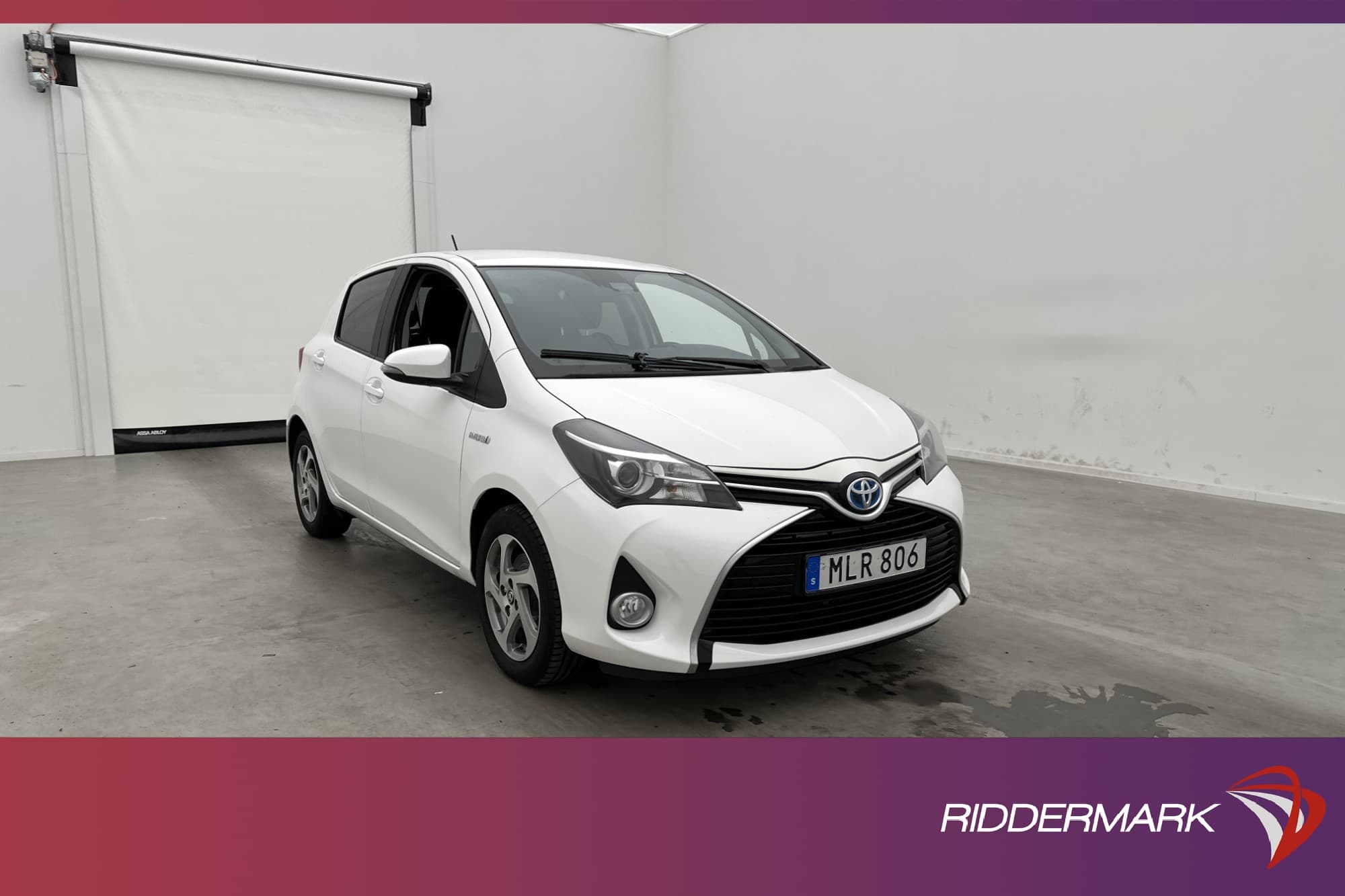 Toyota Yaris Hybrid 101hk