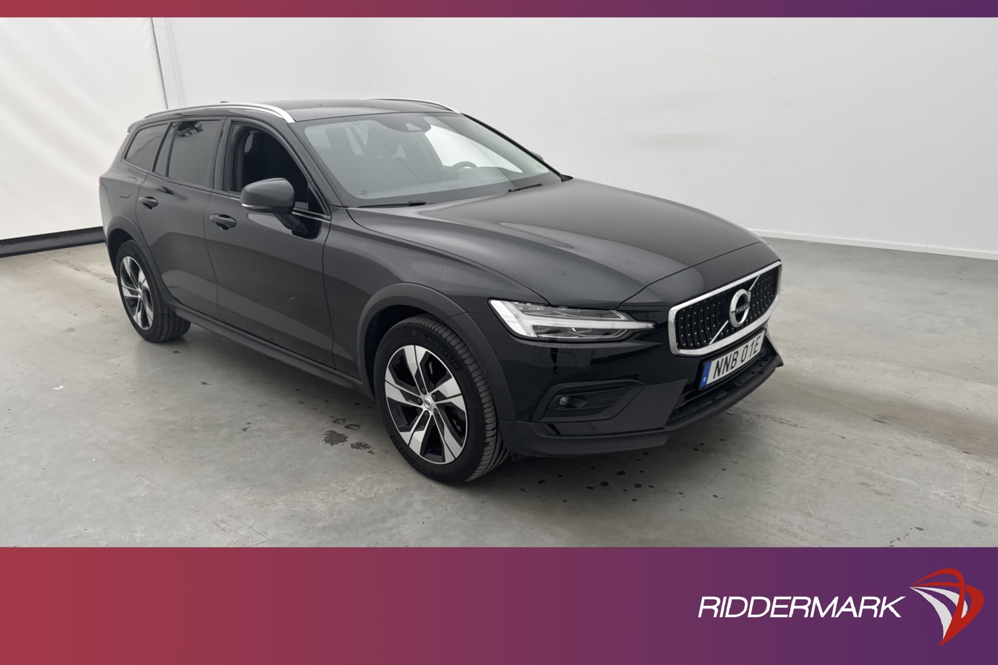 Volvo V60 Cross Country B4 AWD
