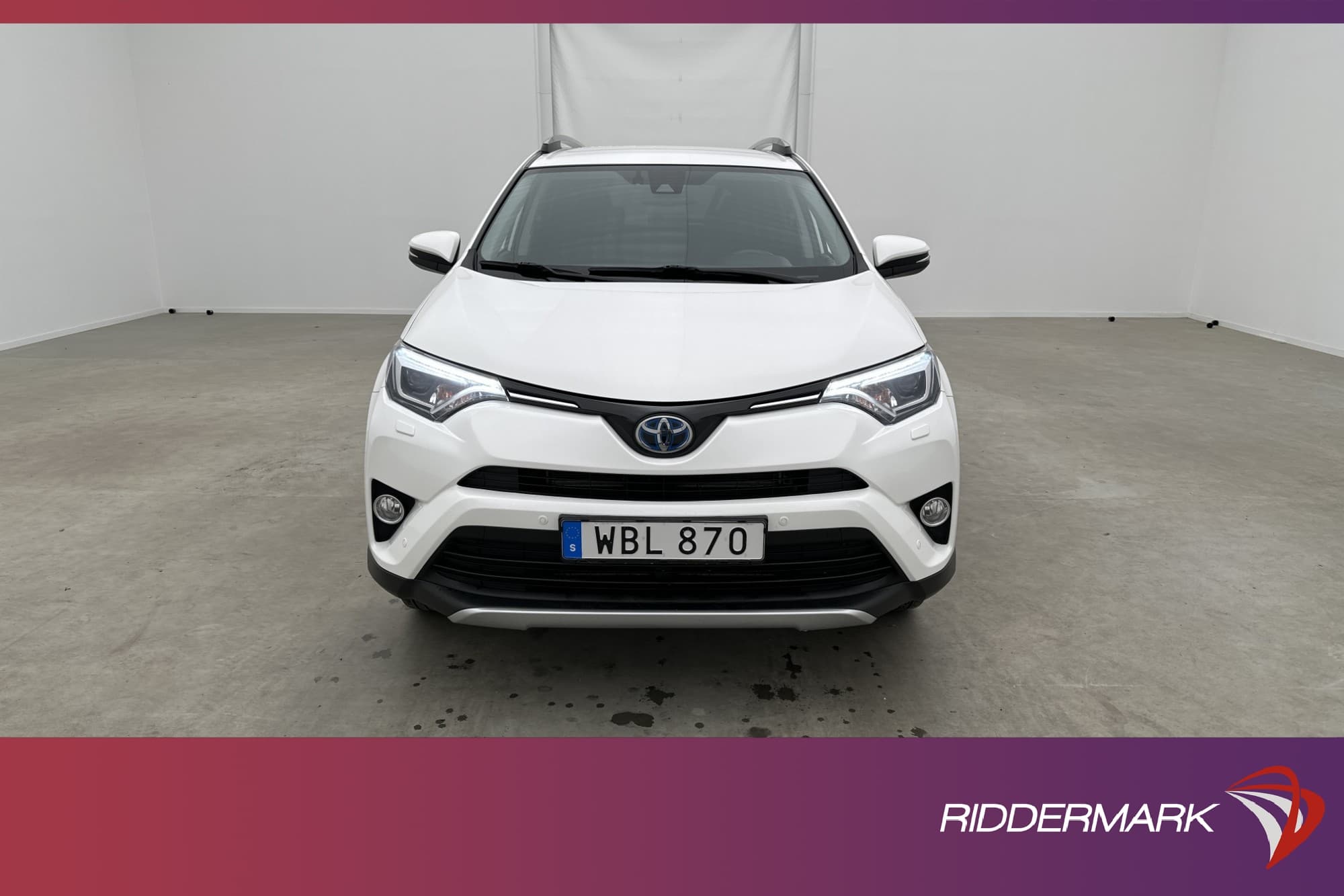 Toyota RAV4 Hybrid AWD 197hk