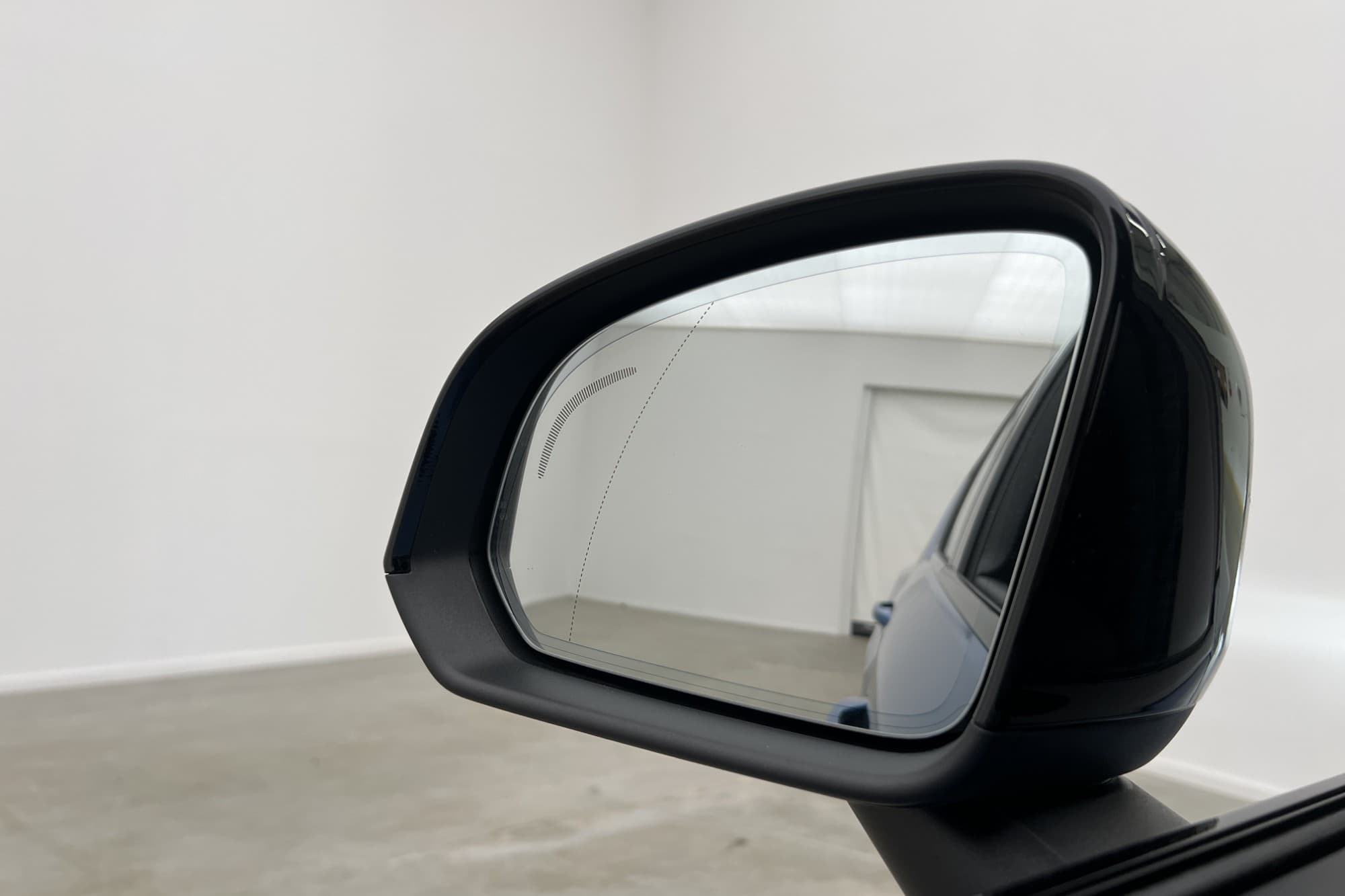 Volvo XC40 D4 AWD R-Design VOC Värmare Kamera BLIS Navi