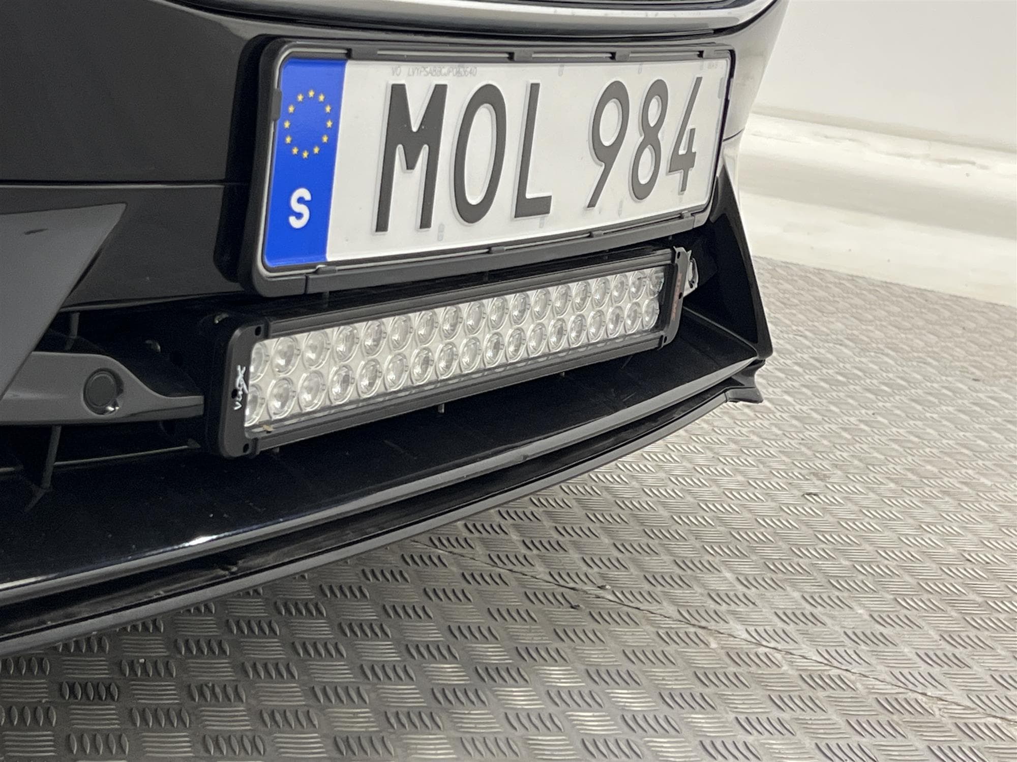 Volvo S90 D4 190hk AWD R-Design D-värm Taklucka Navi B-kam 