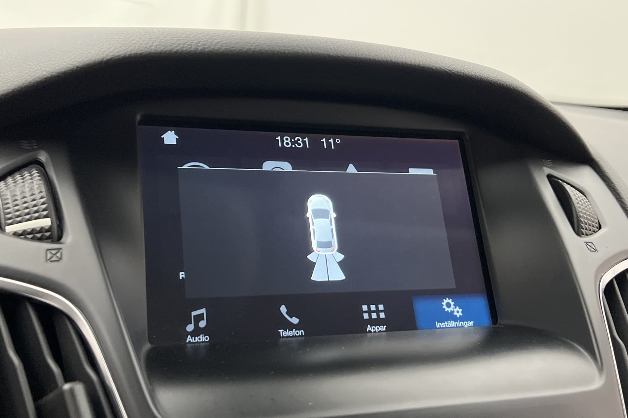 Ford Focus 1.0 EcoBoost 125hk Titanium Sony Sensorer CarPlay