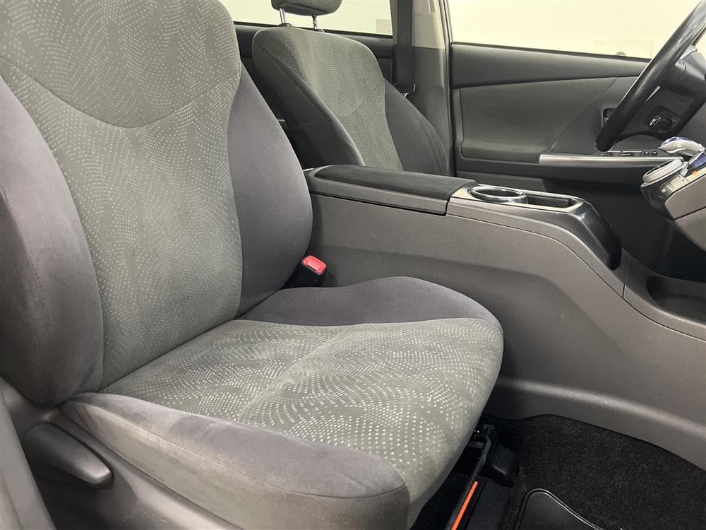Toyota Prius+ 1.8 Hybrid 136hk 7 Sits Navigator 0,41L/milinteriör