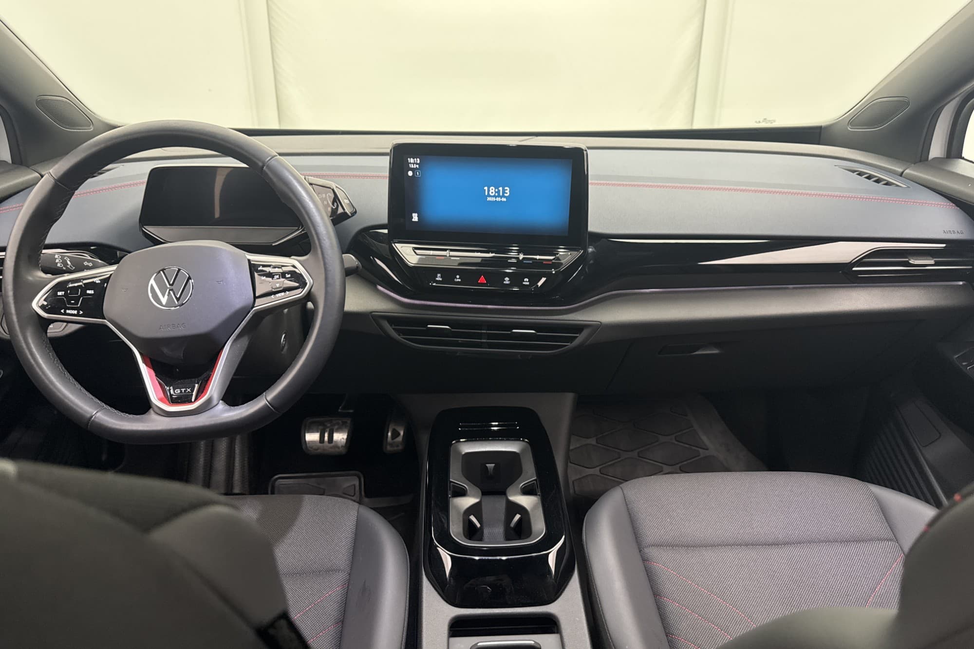 Volkswagen ID.4 GTX 299hk Dragkrok Kamera CarPlay Värmare