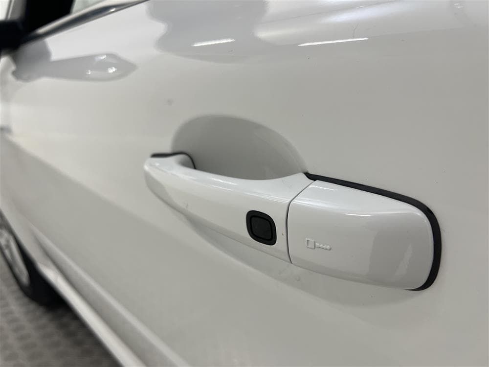 Volvo V70 D4 181hk Summum D-Värm Skinn BLIS VoC 0,45l/milinteriör
