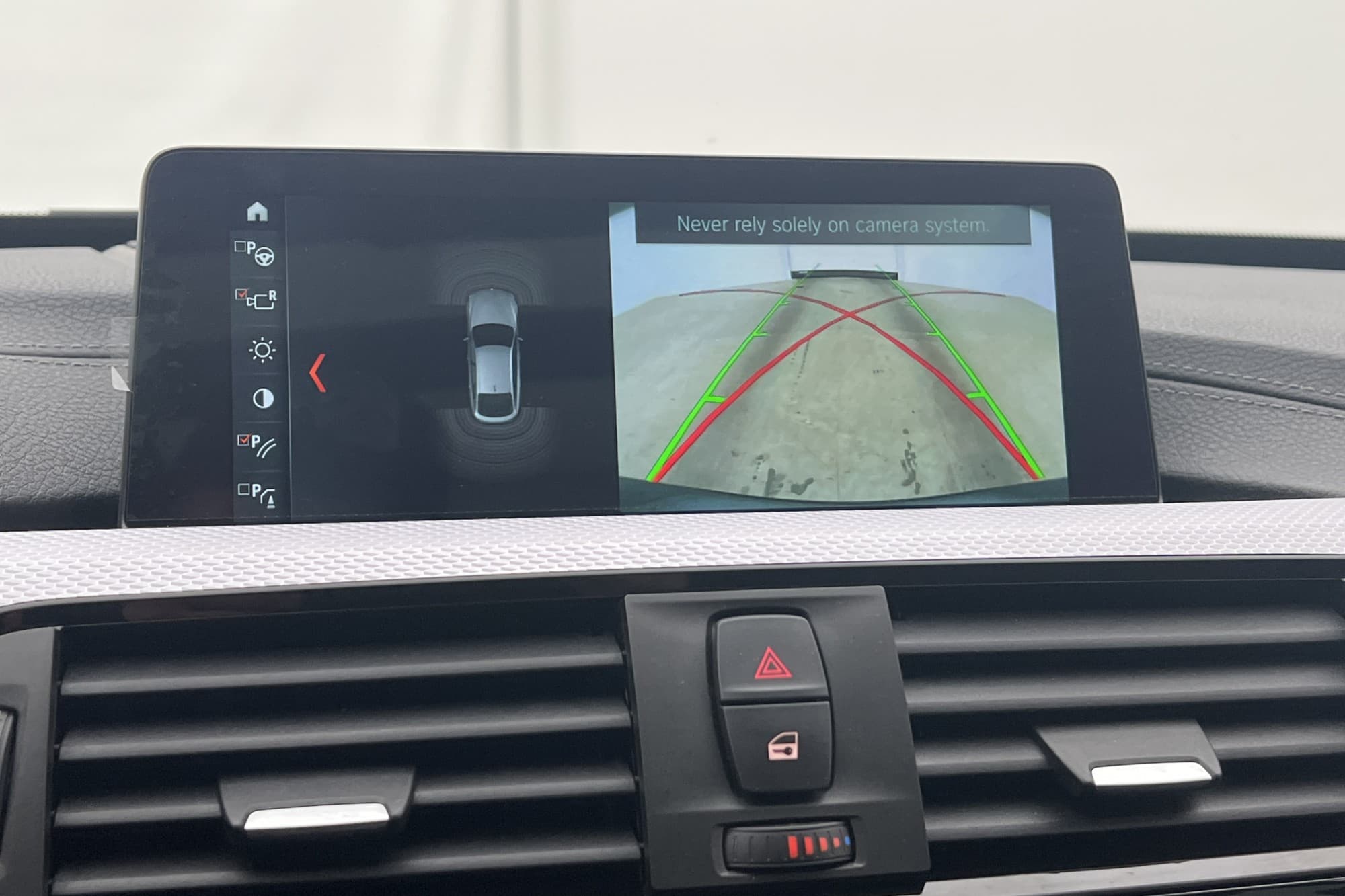 BMW 320i GT xDrive M Sport Innovation Panorama H/K Navi HUD