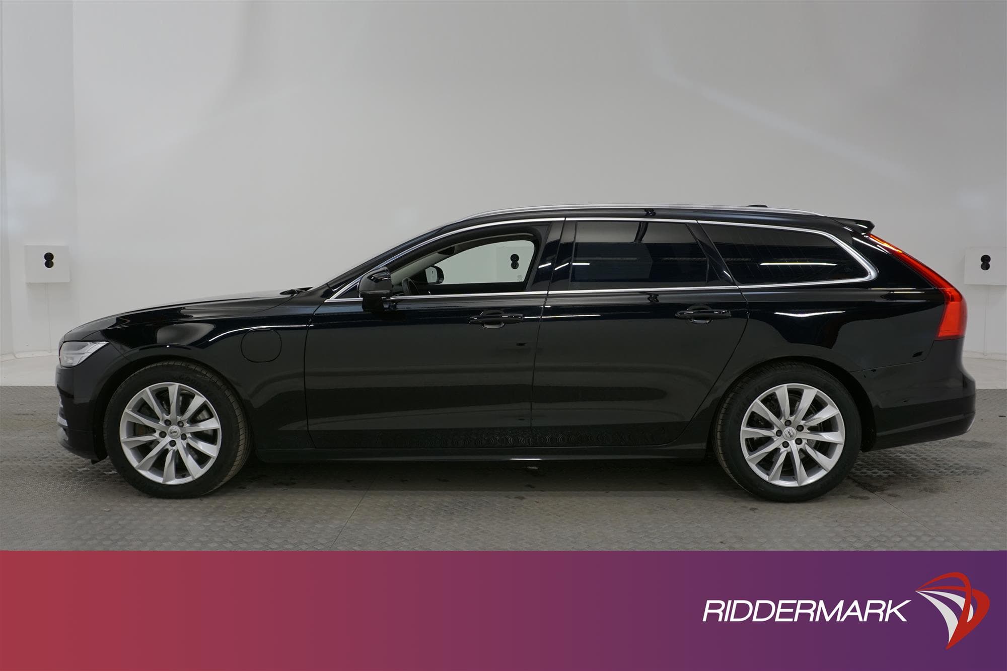 Volvo V90 T8 AWD TwEn 392hk