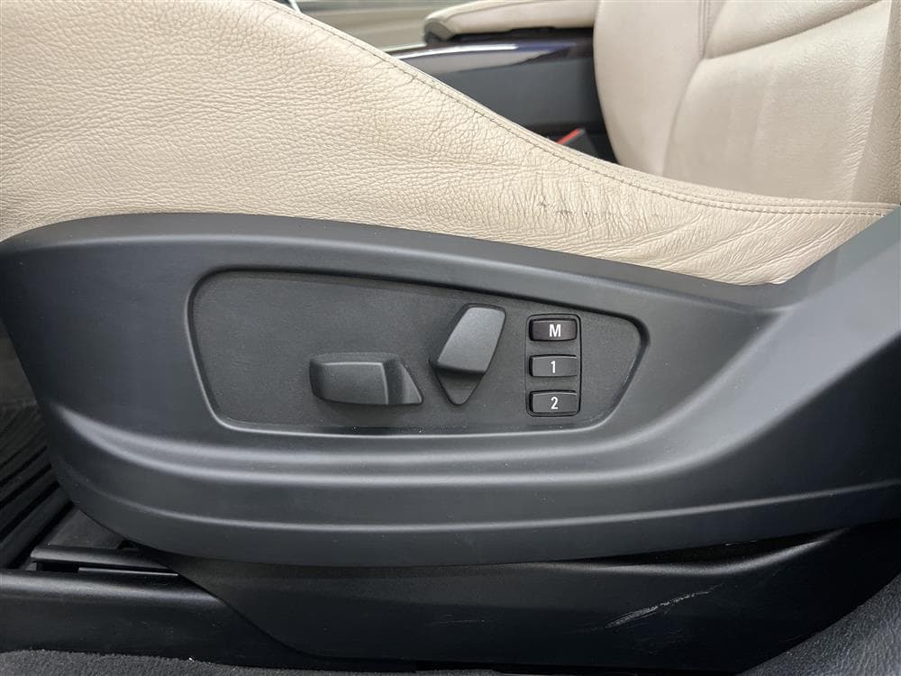 BMW X6 30d E71 235hk Skinn HuD T-lucka B-kam Drag Nyservadinteriör