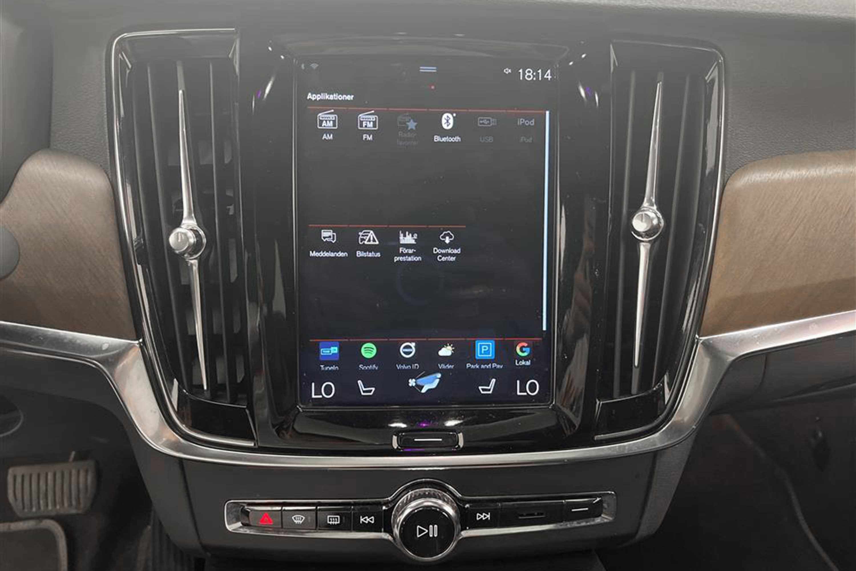 Volvo S90 D4 AWD Inscription D-Värm VOC T-Lucka Skinn B-Kaminteriör