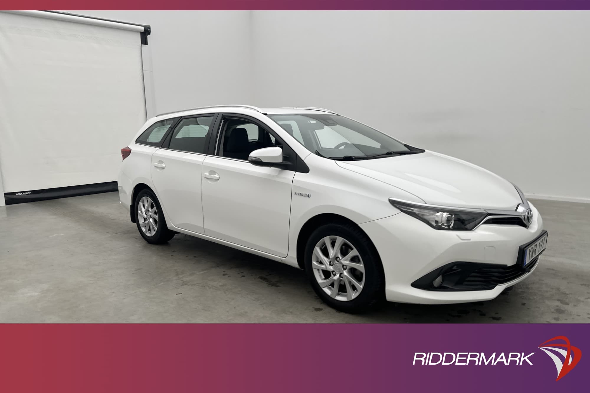 Toyota Auris Touring Sports Hybrid