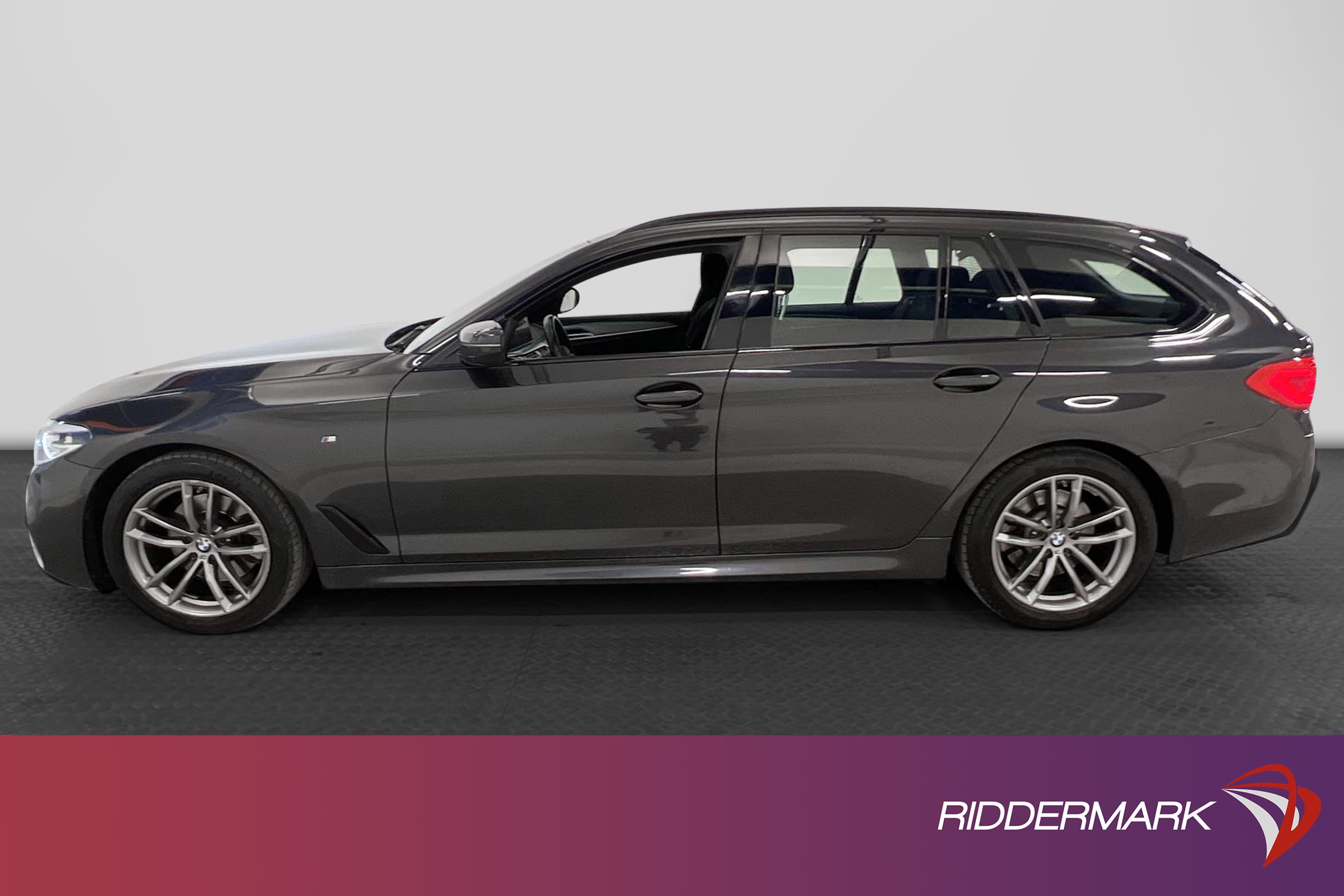 BMW 520d xDrive 190hk M Sport 1 Bruk MOMS Navi Drag D-Värm