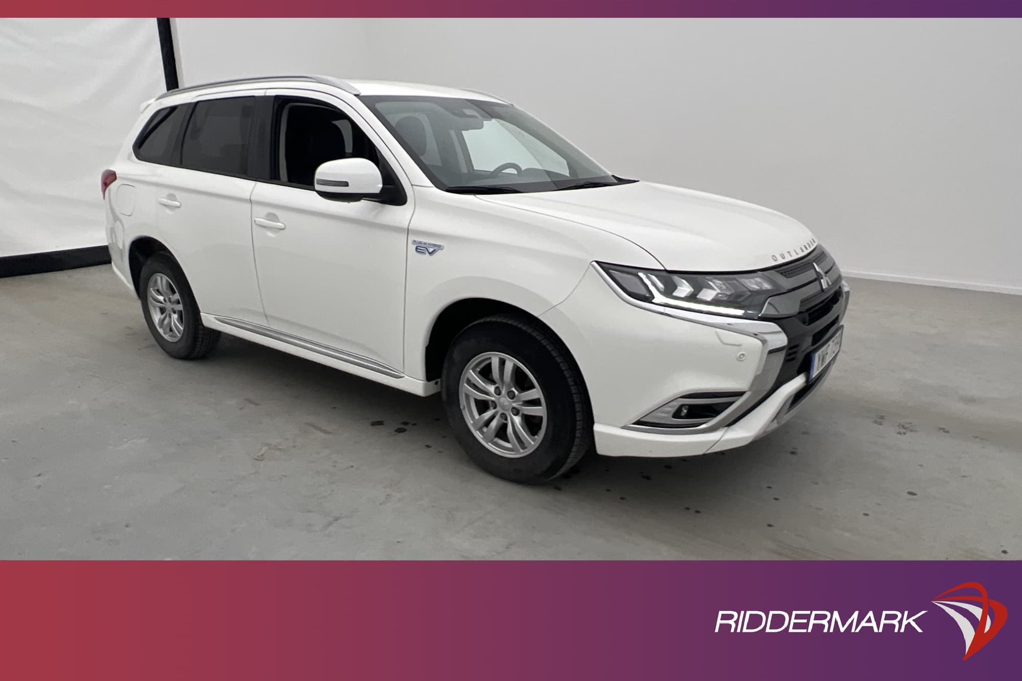 Mitsubishi Outlander PHEV 4WD 230hk