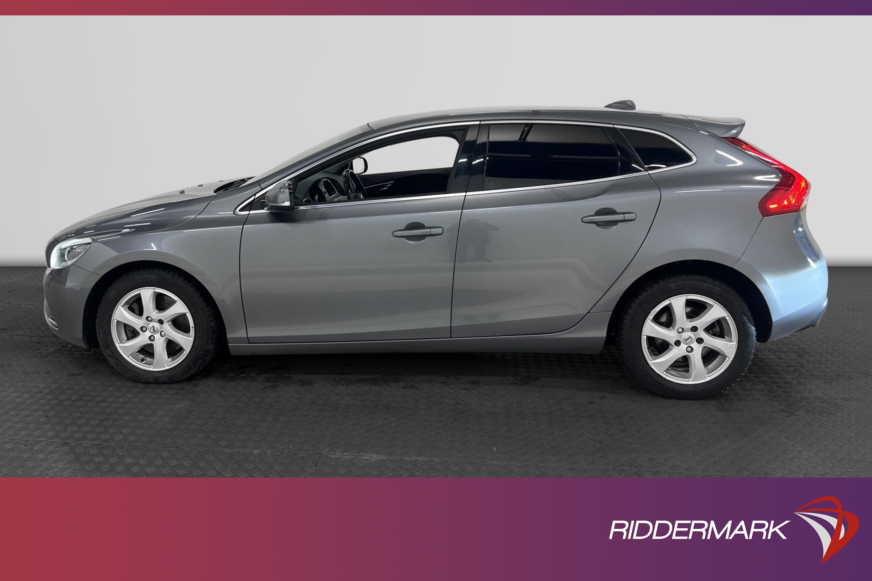 Volvo V40 D4 190hk Momentum