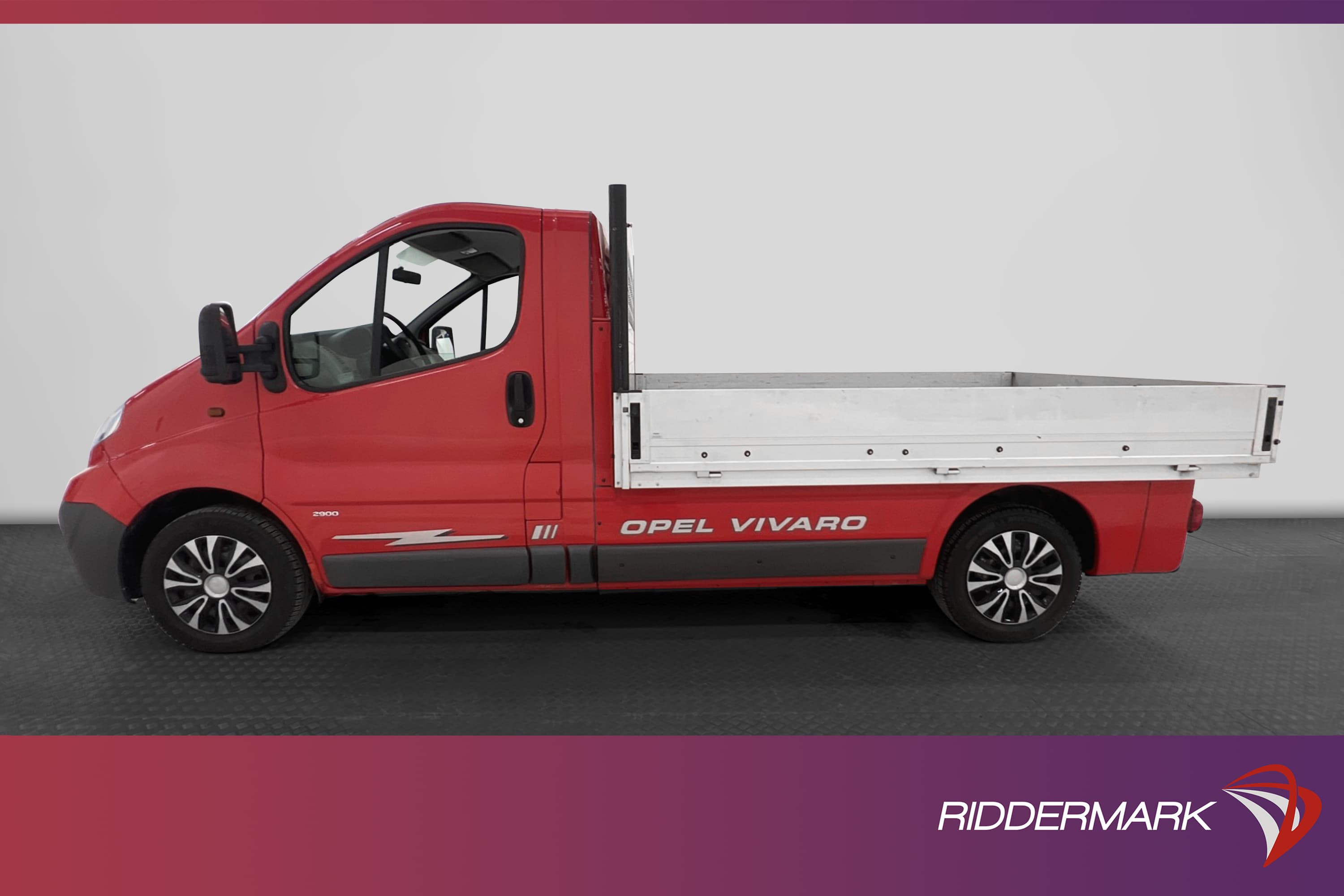 Opel Vivaro Flakbil 2.0CDTI 114hk Dragkrok 3-sits Nyservad 