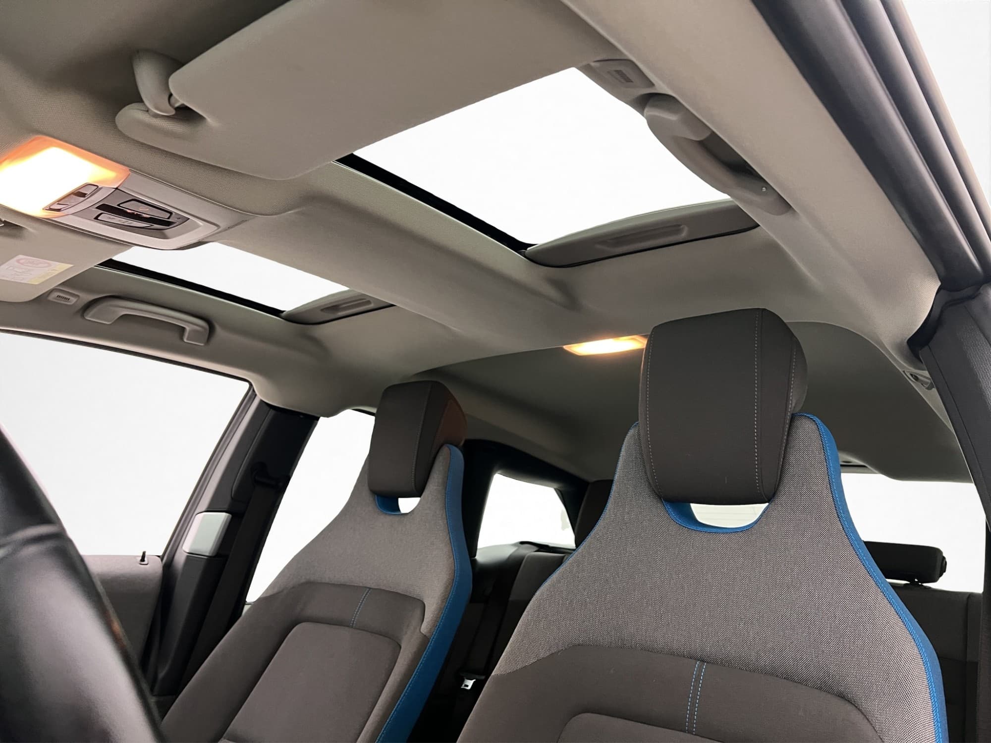 BMW i3s 120Ah Comfort Advanced Värmepump Glastak Kamera CCS