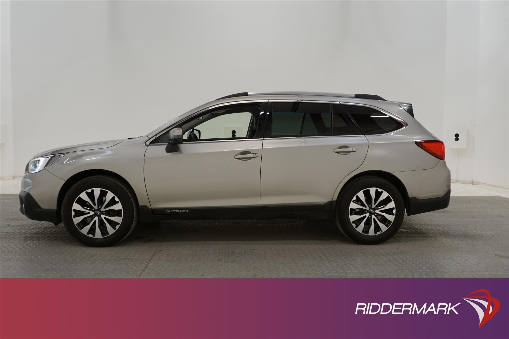 Subaru Outback 2.5 175hk 4WD