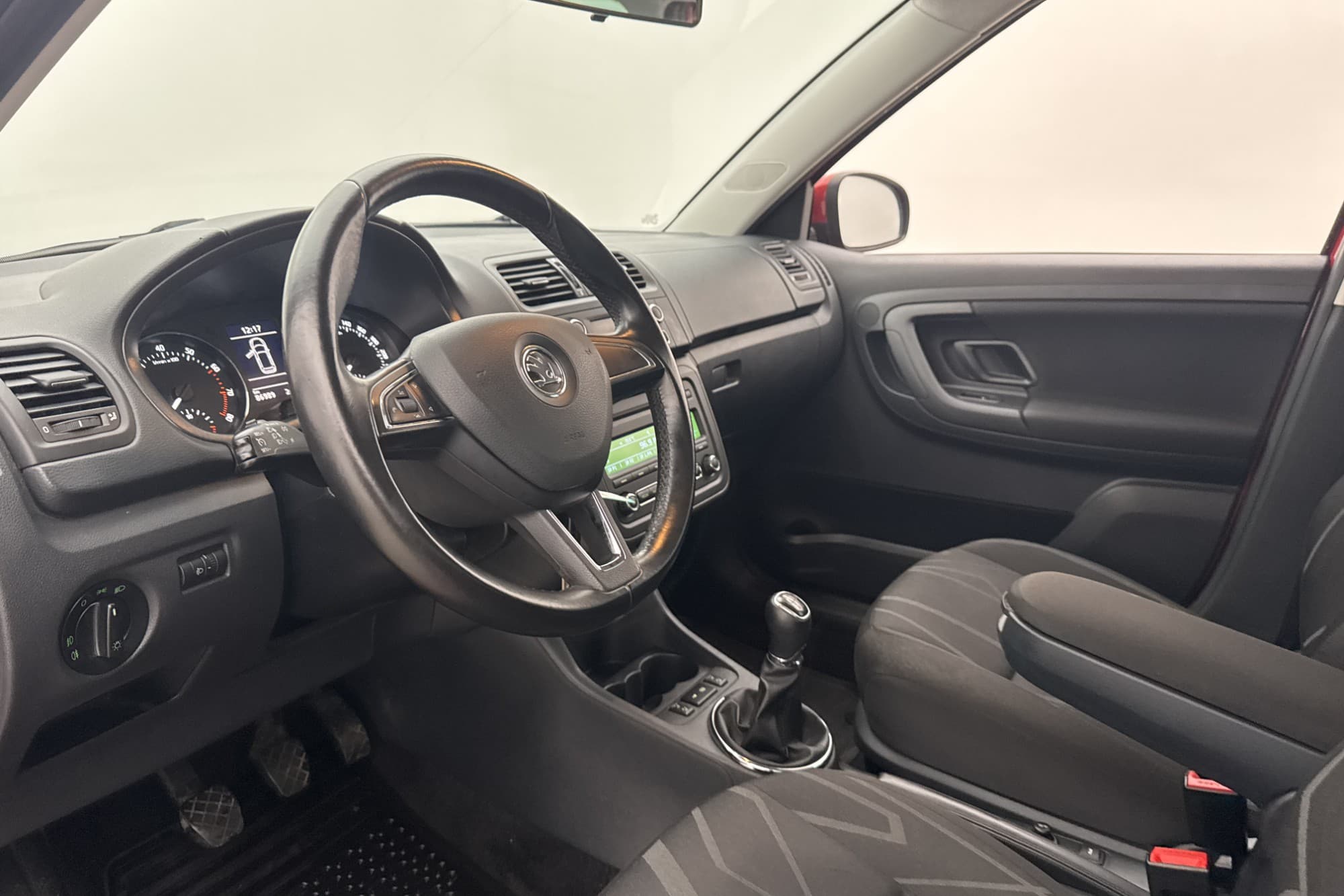 Skoda Fabia 1.2 TSI 86hk P-Sensorer Farthållare Två brukare
