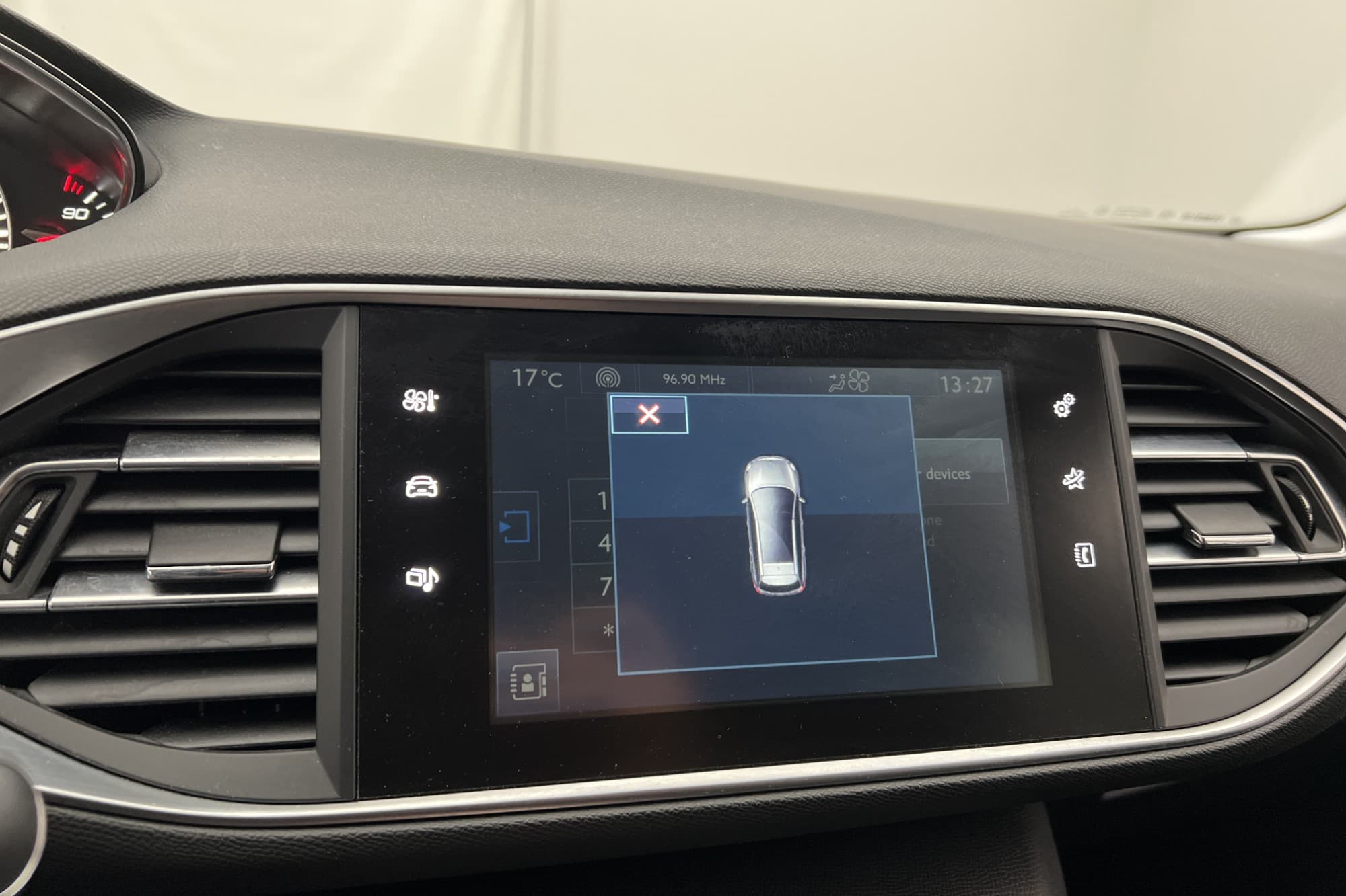 Peugeot 308 SW 1.2 e-THP 130hk Allure En-brukare P-Sensorer