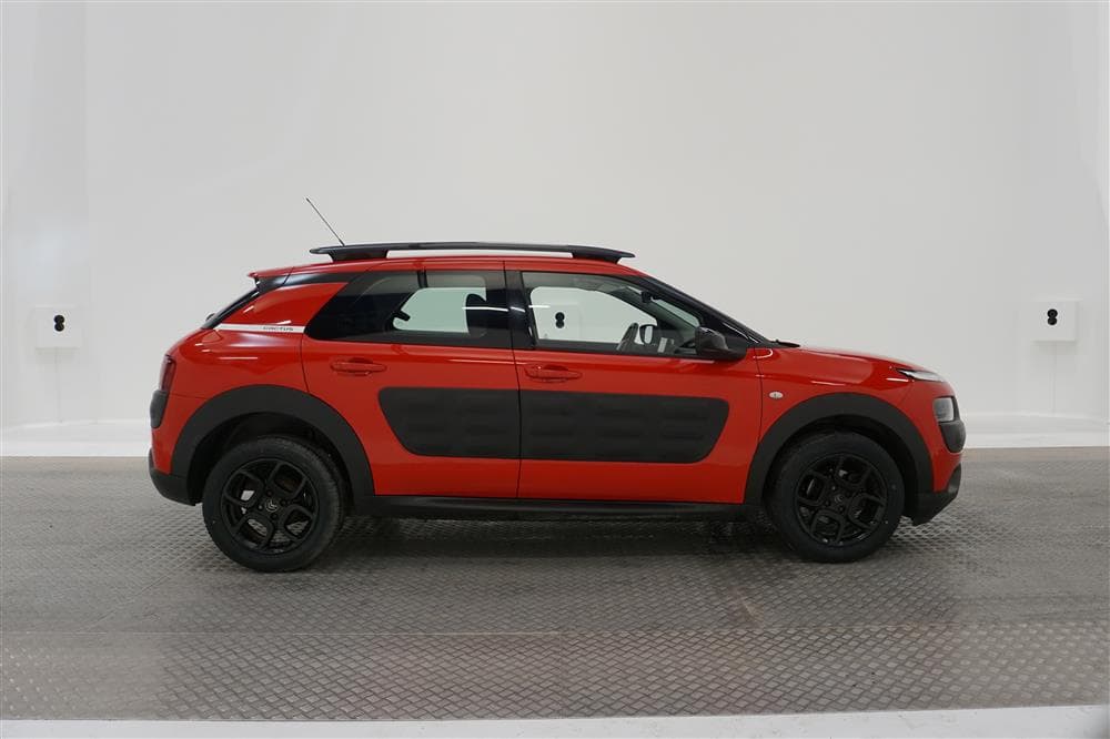 Citroën C4 Cactus PureTech 82hk Välserv PDC 1 bruk 0,46l/mil