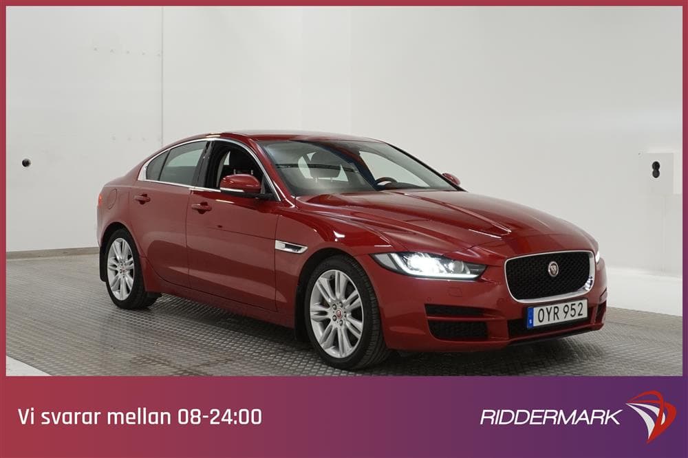 Jaguar XE 2.5T 240hk Navi B-kam Välservad Keyless 0,75l/milexteriör
