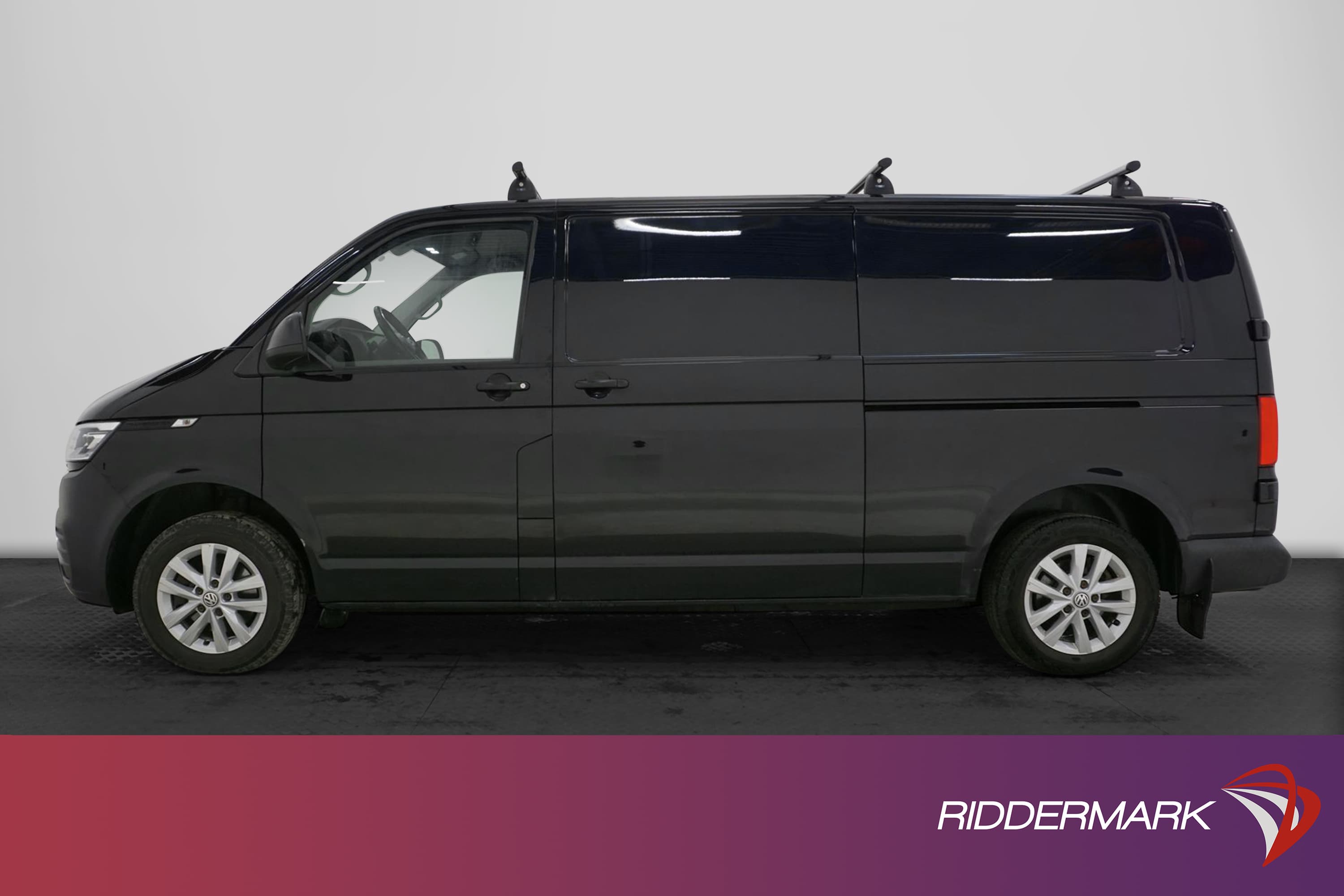 Volkswagen Transporter 2.0TDI Automat L2 Drag Värmare Moms
