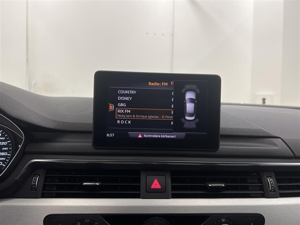 Audi A4 2.0 TDI 190hk Quattro S-line Låg Skatt 0,44l/milinteriör